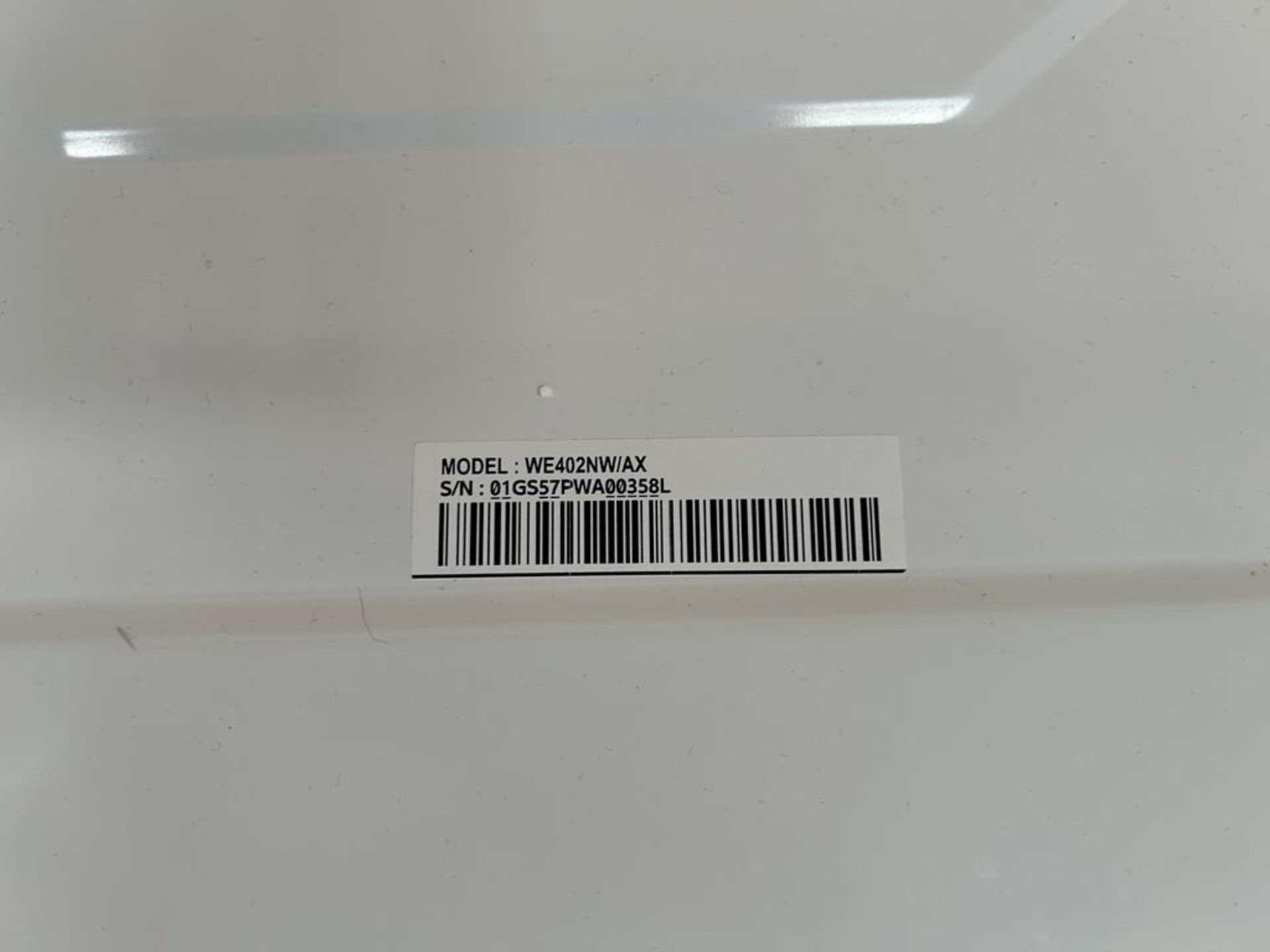 Lote de 2 artículos, Contiene: Lavasecadora de 22/13 Kg Marca SAMSUNG, Modelo WD22T6300GW, Serie 00 - Image 7 of 9