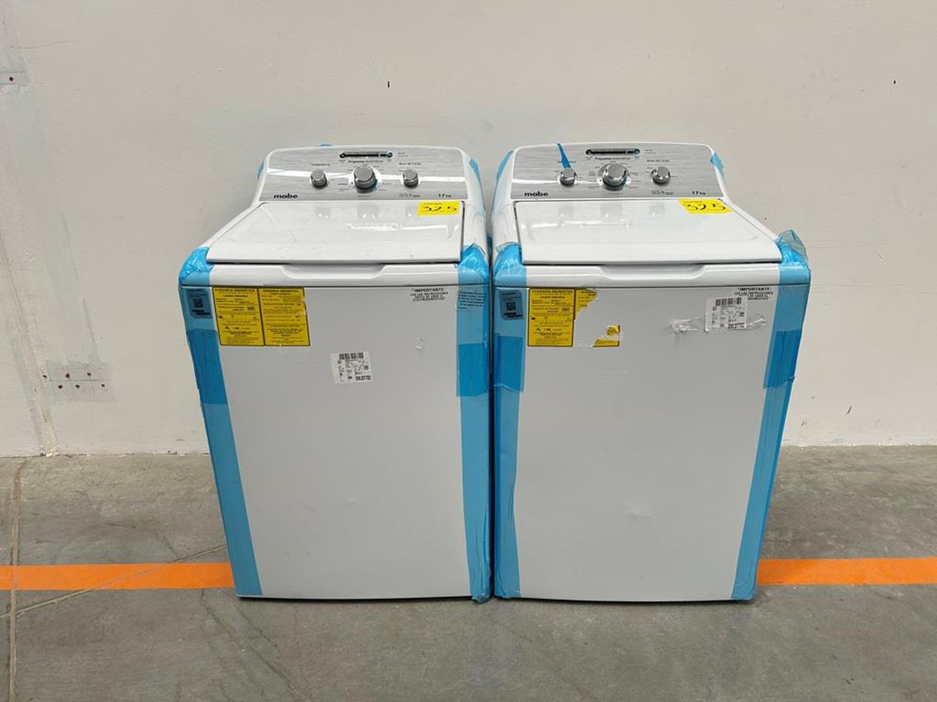 Lote de 2 lavadoras contiene: 1 Lavadora de 17 KG Marca MABE, Modelo LMA77113CBAB04, Serie S91210,