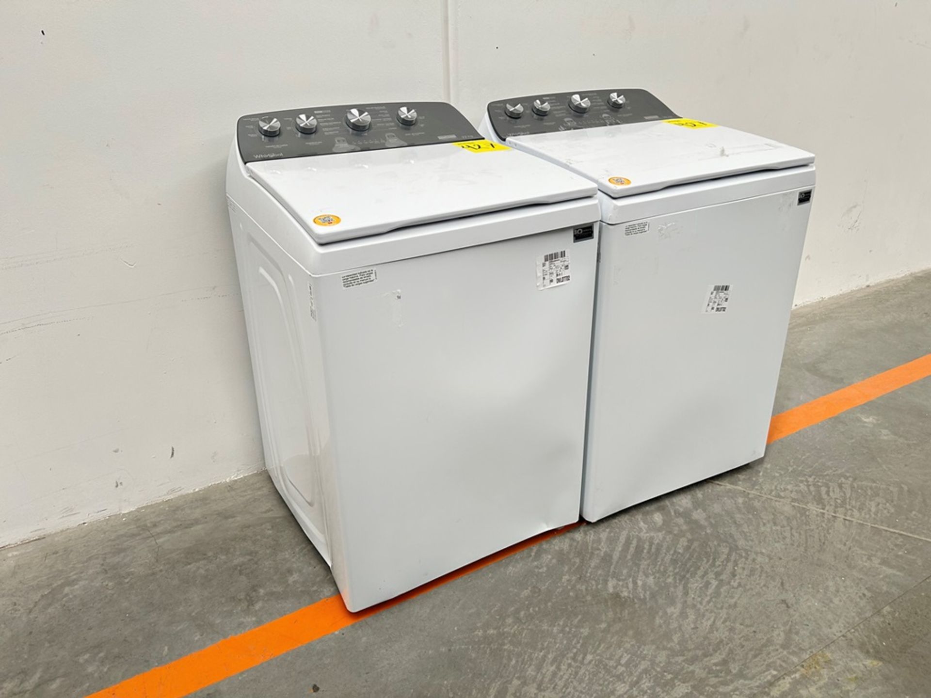 Lote de 2 lavadoras contiene: 1 Lavadora de 22 KG Marca WHIRPOOL, Modelo 8MWTW2224MPM0, Serie 66996 - Image 3 of 11