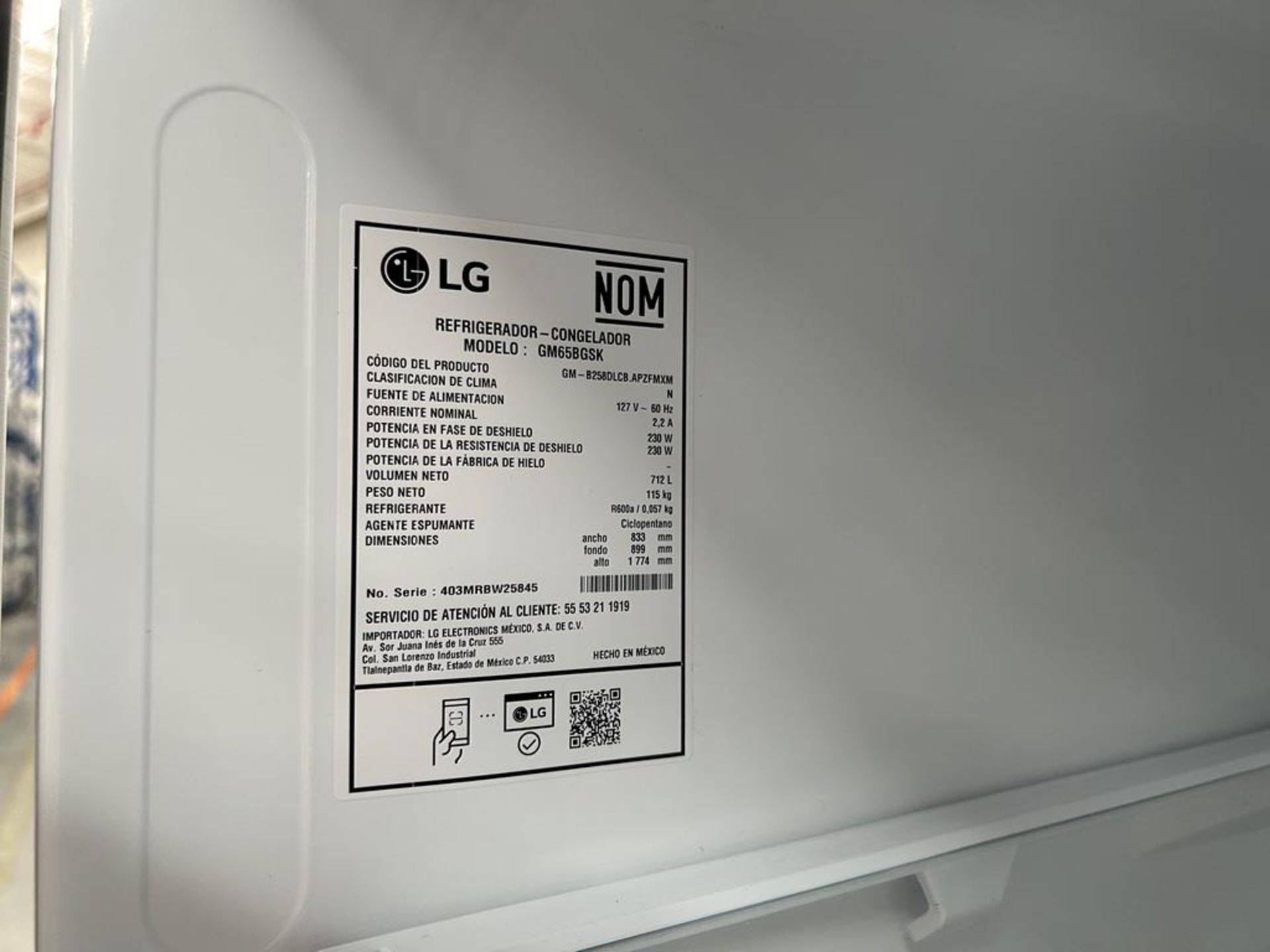 (NUEVO) Refrigerador Marca LG, Modelo GM65BGSK, Serie 25845, Color GRIS - Image 9 of 11