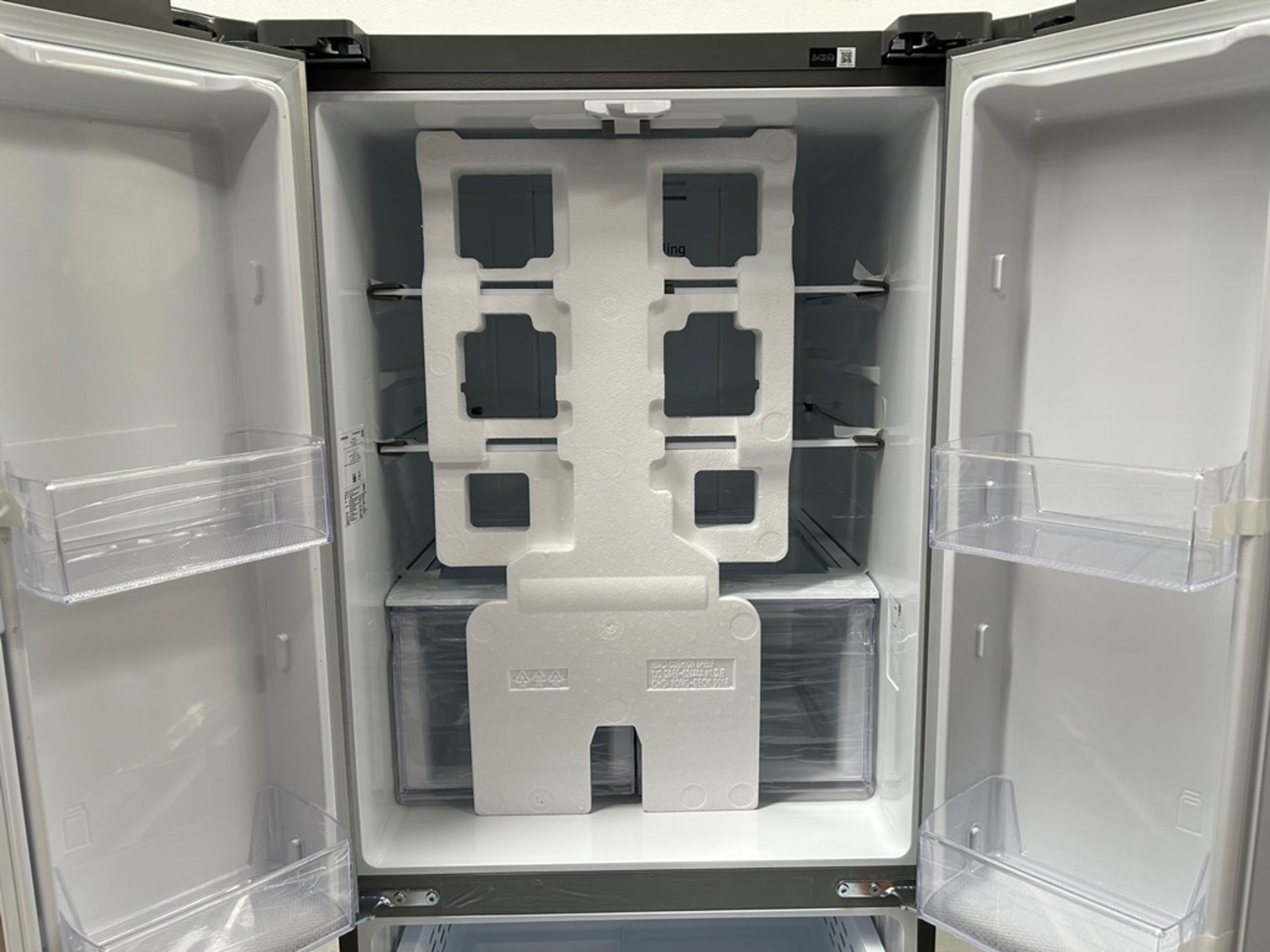 (NUEVO) Refrigerador Marca SAMSUNG, Modelo RF22A4010S9, Serie 01874K, Color GRIS - Image 5 of 11