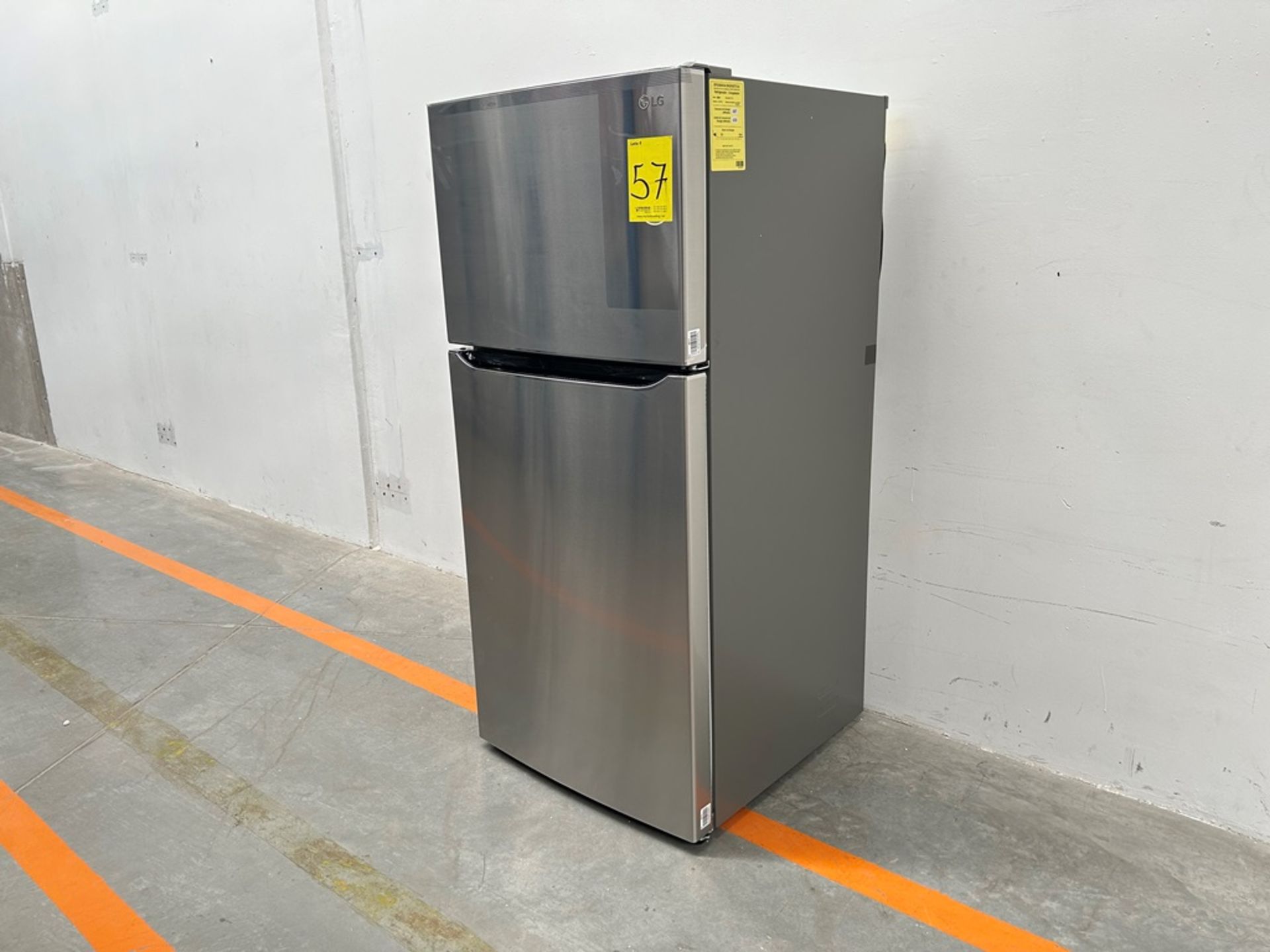 (NUEVO) Refrigerador Marca LG, Modelo LT57BPSX, Serie 2D689, Color GRIS - Image 2 of 7