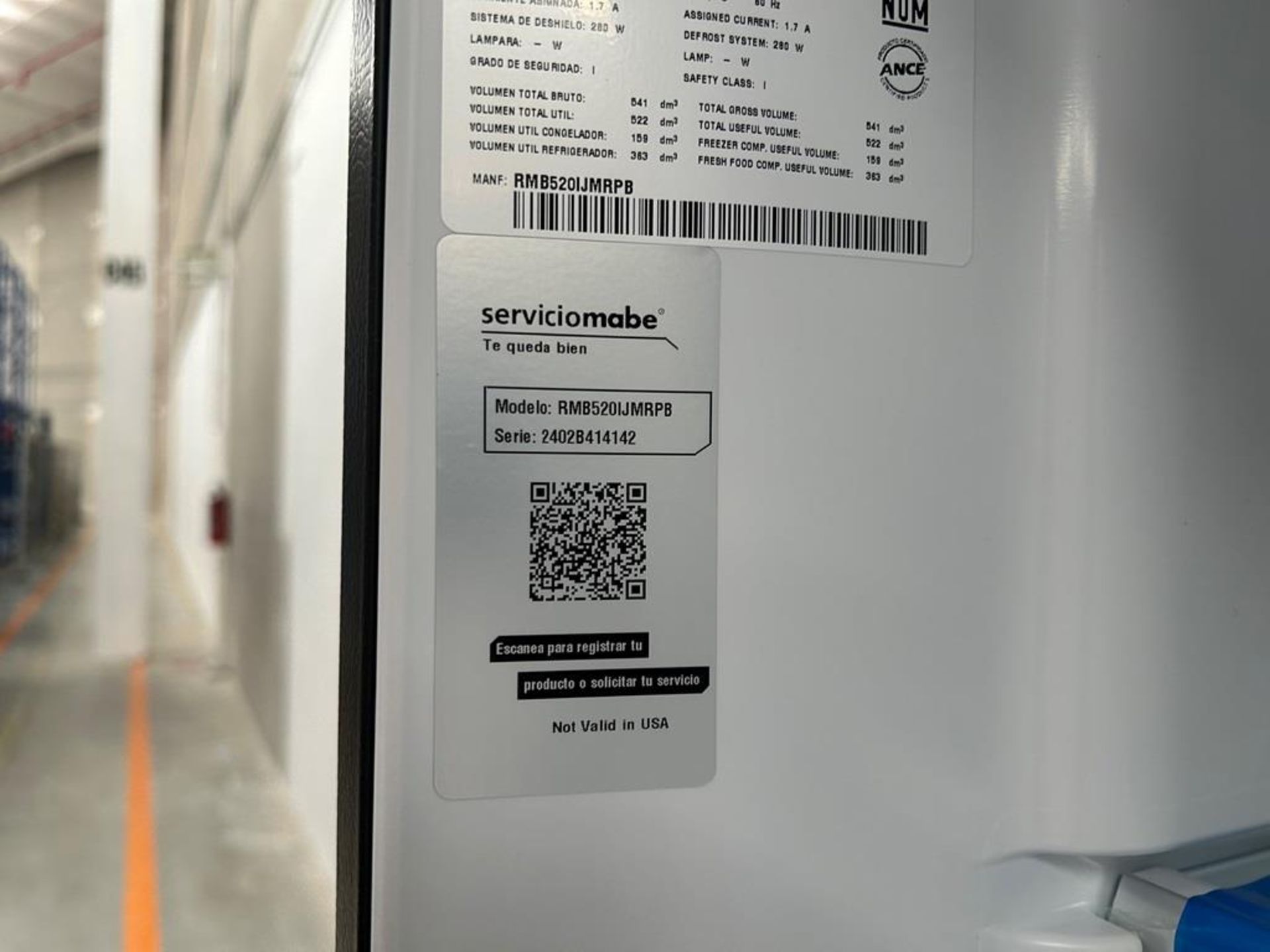 (NUEVO) Refrigerador con dispensador de agua Marca MABE, Modelo RMB520IJMRPB, Serie 14142, Color NE - Image 9 of 11