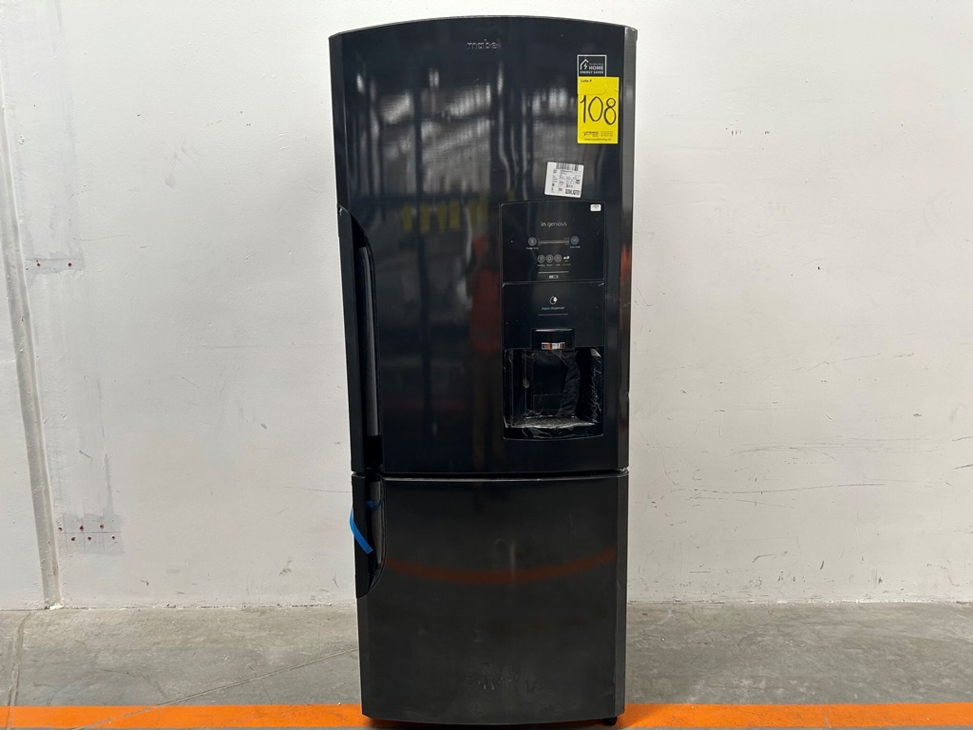 (NUEVO) Refrigerador con dispensador de agua Marca MABE, Modelo RMB520IJMRPB, Serie 14142, Color NE