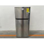 (NUEVO) Refrigerador Marca LG, Modelo LT57BPSX, Serie 1X171, Color GRIS