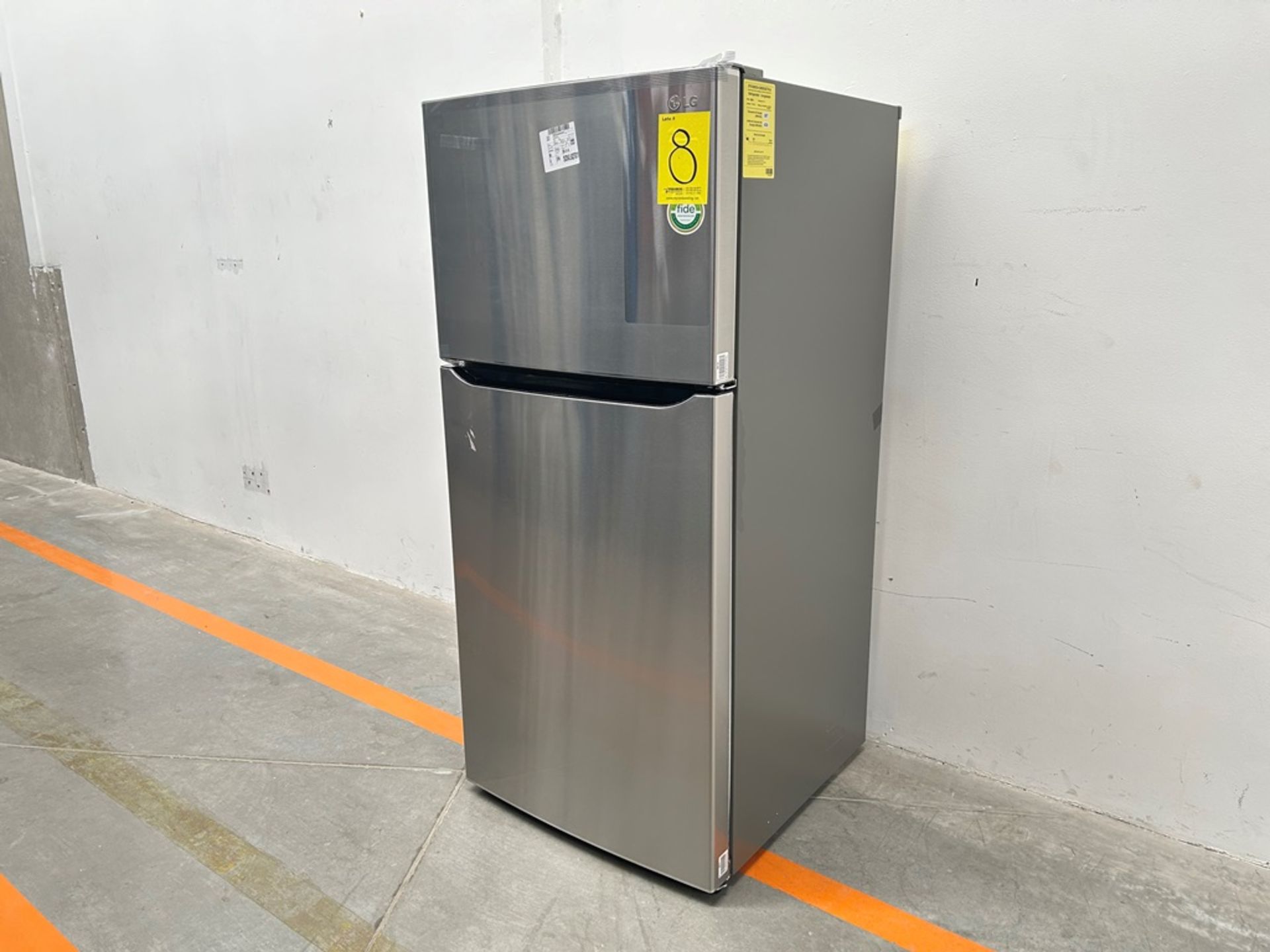 (NUEVO) Refrigerador Marca LG, Modelo LT57BPSX, Serie P2D419, Color GRIS - Image 2 of 11