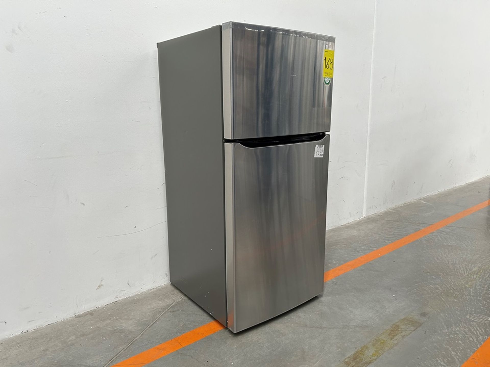 (NUEVO) Refrigerador Marca LG, Modelo LT57BPSX, Serie 29679, Color GRIS - Image 3 of 11