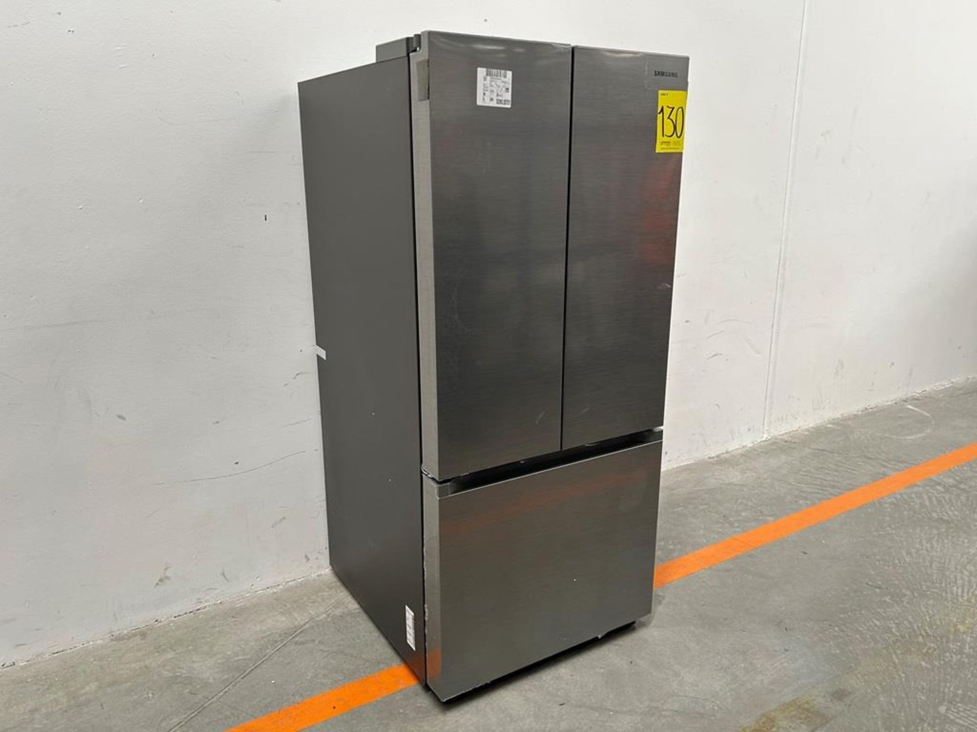 (NUEVO) Refrigerador Marca SAMSUNG, Modelo RF22A4010S9, Serie 00216L, Color GRIS - Image 2 of 11