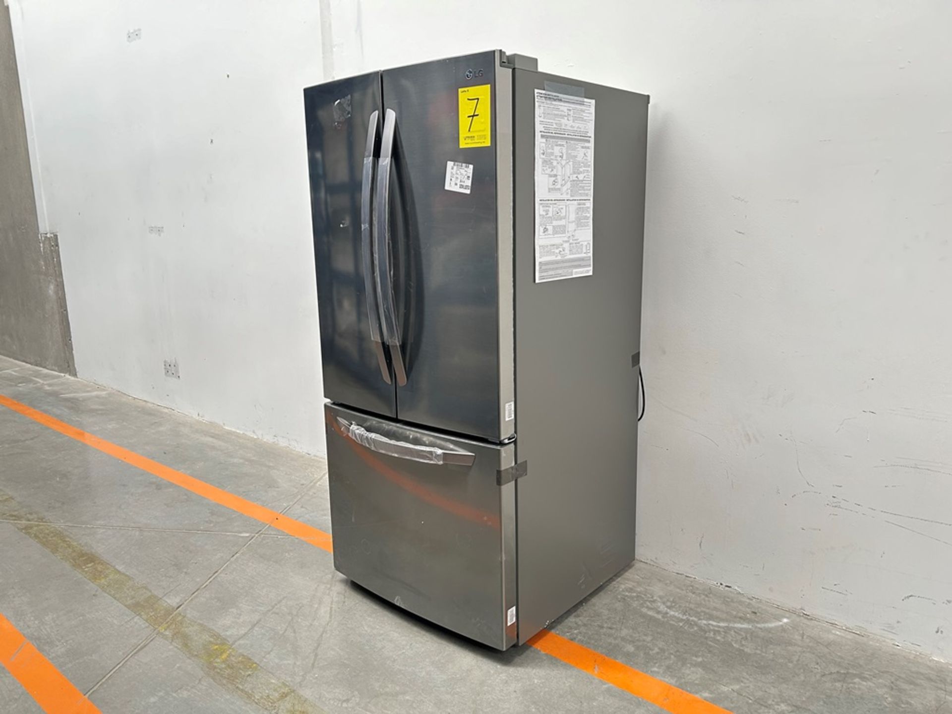 (NUEVO) Refrigerador Marca LG, Modelo GM65BGSK, Serie K30068, Color GRIS - Image 3 of 11