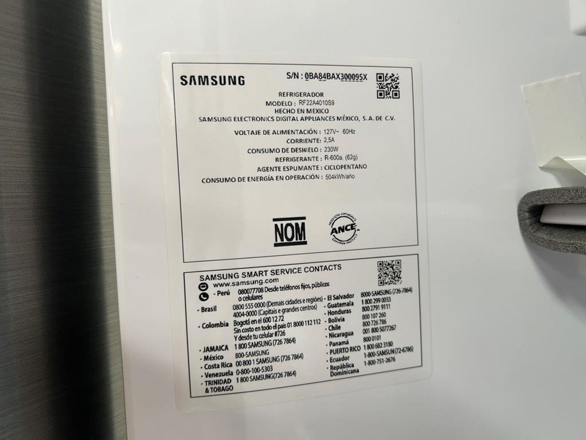 (NUEVO) Refrigerador Marca SAMSUNG, Modelo RF22A4010S9, Serie 0095X, Color GRIS - Image 9 of 11