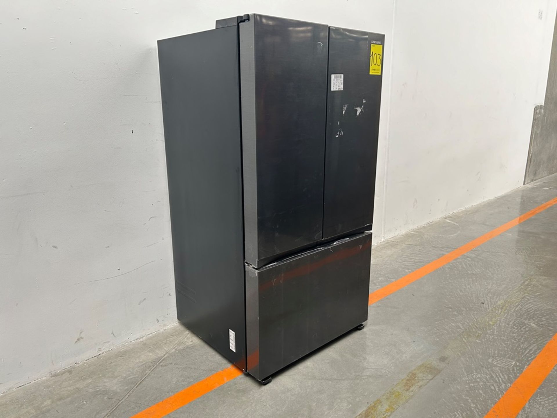 (NUEVO) Refrigerador Marca SAMSUNG, Modelo RF32CG5N10B1EM, Serie 00036H, Color NEGRO - Image 2 of 11