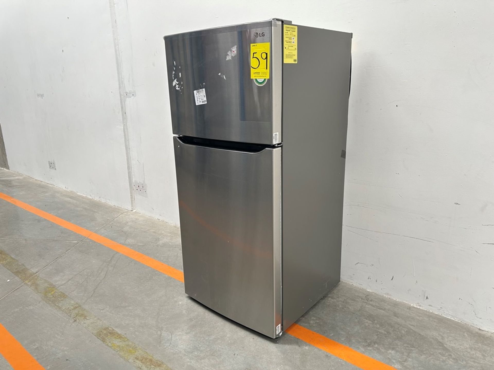 (NUEVO) Refrigerador Marca LG, Modelo LT57BPSX, Serie 1U863, Color GRIS - Image 2 of 11