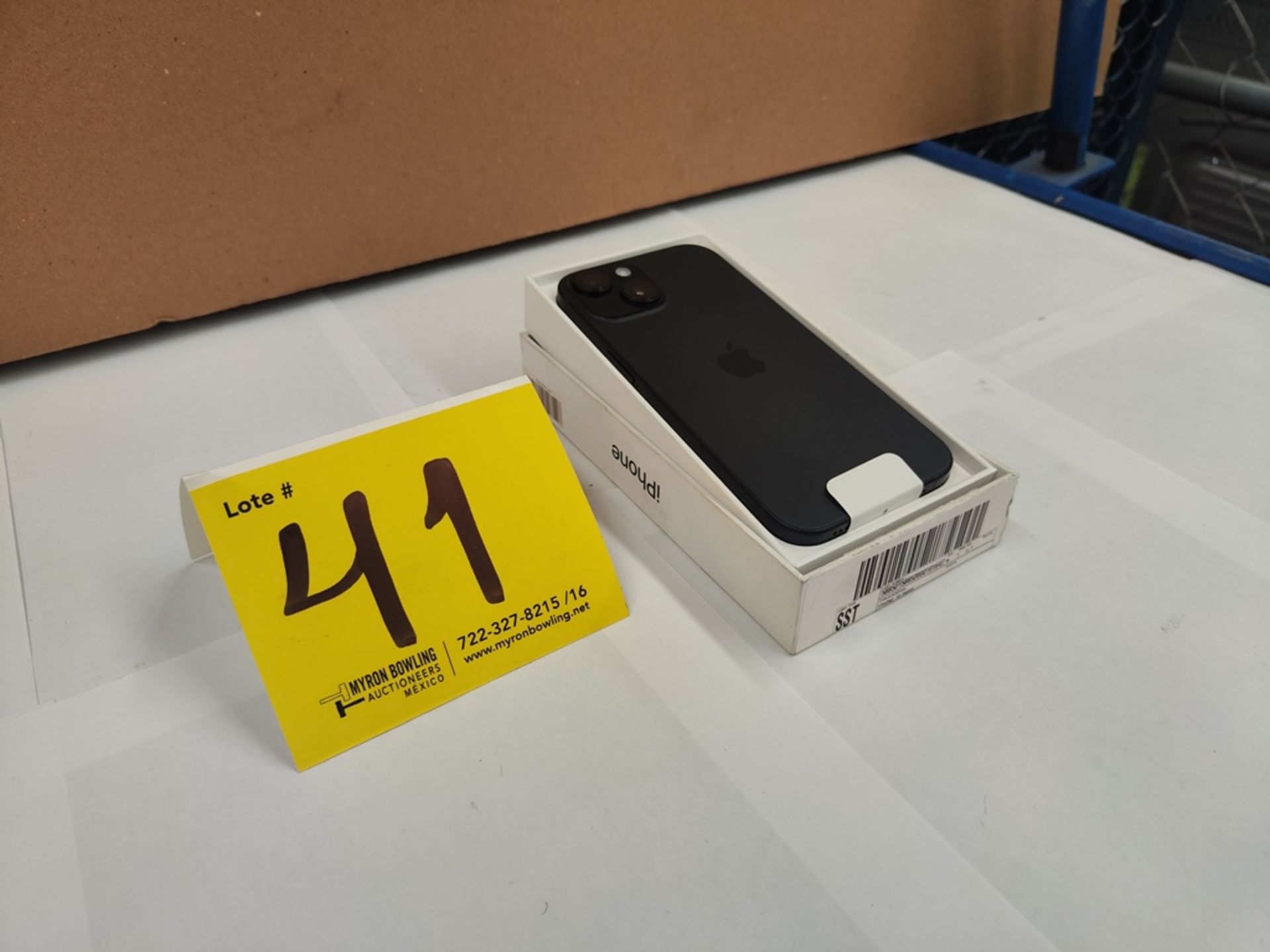 (NUEVO) Celular Marca APPLE, Modelo iPhone 15, Serie J4YPN6G9D, con capacidad de 256 GB, Color NEGR - Image 3 of 9