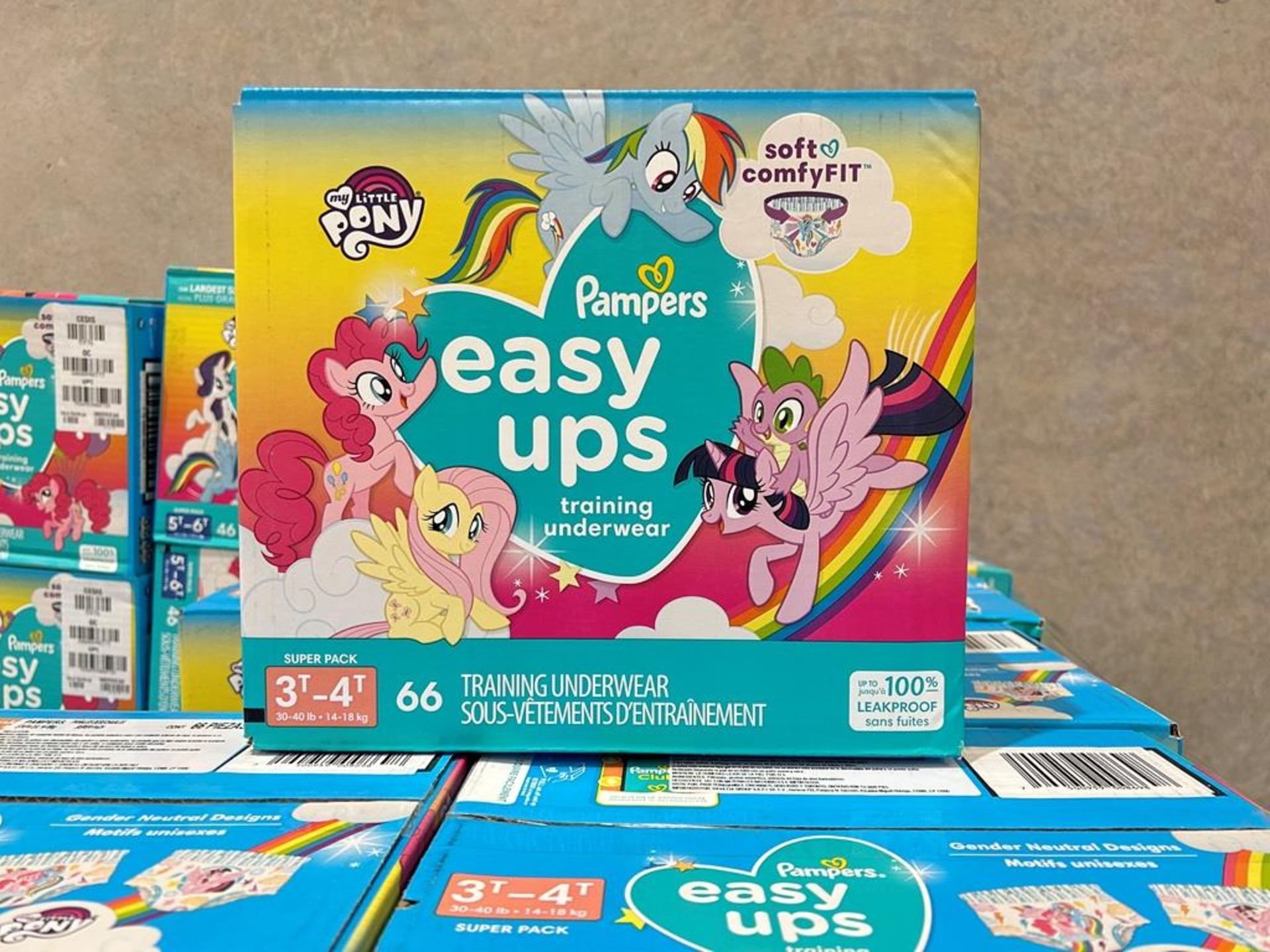 11 paquetes de pañales, My little pony, Marca Pampers etapa 3 y 4