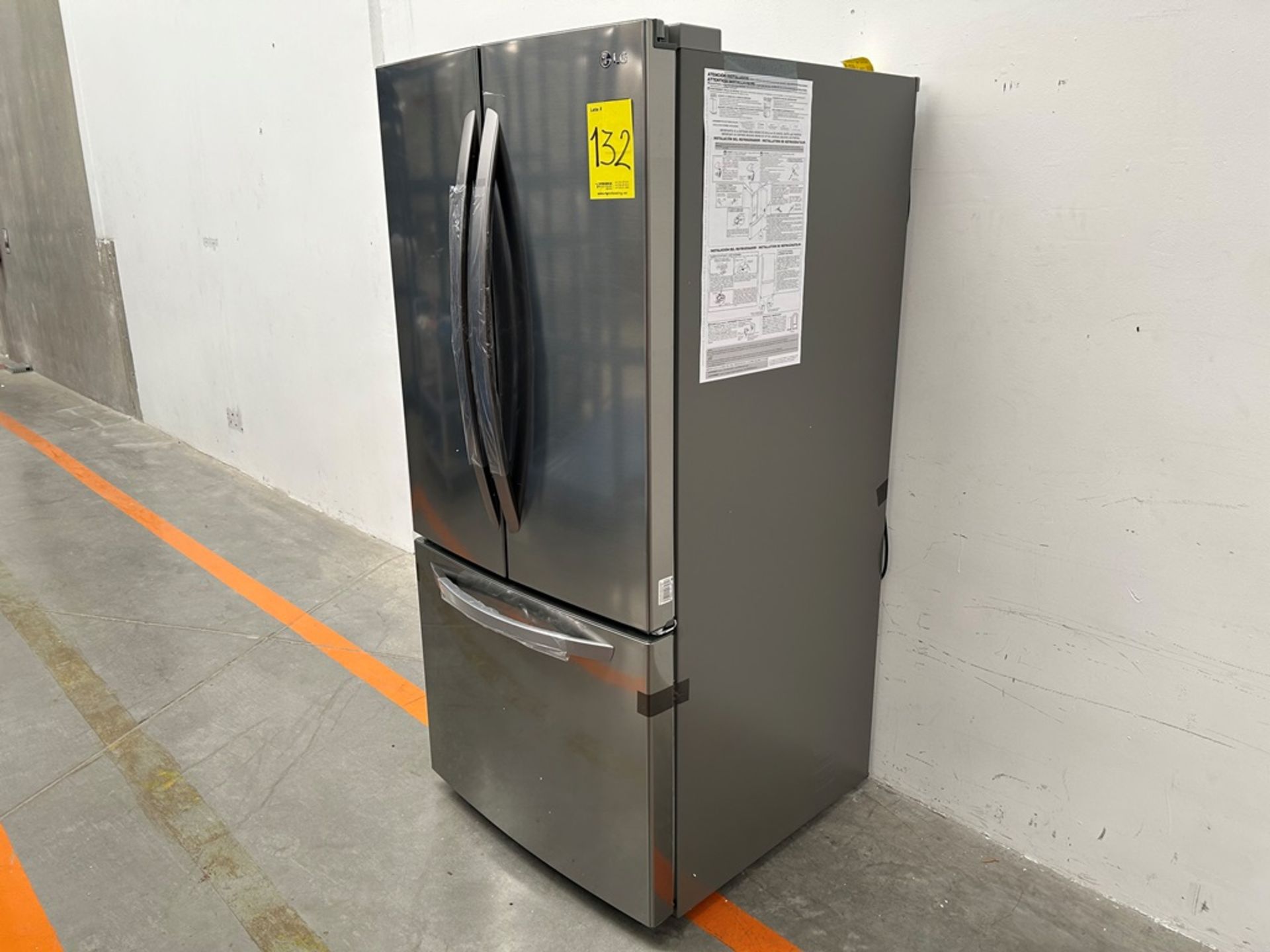 (NUEVO) Refrigerador Marca LG, Modelo GM65BGSK, Serie 25919, Color GRIS - Image 3 of 9