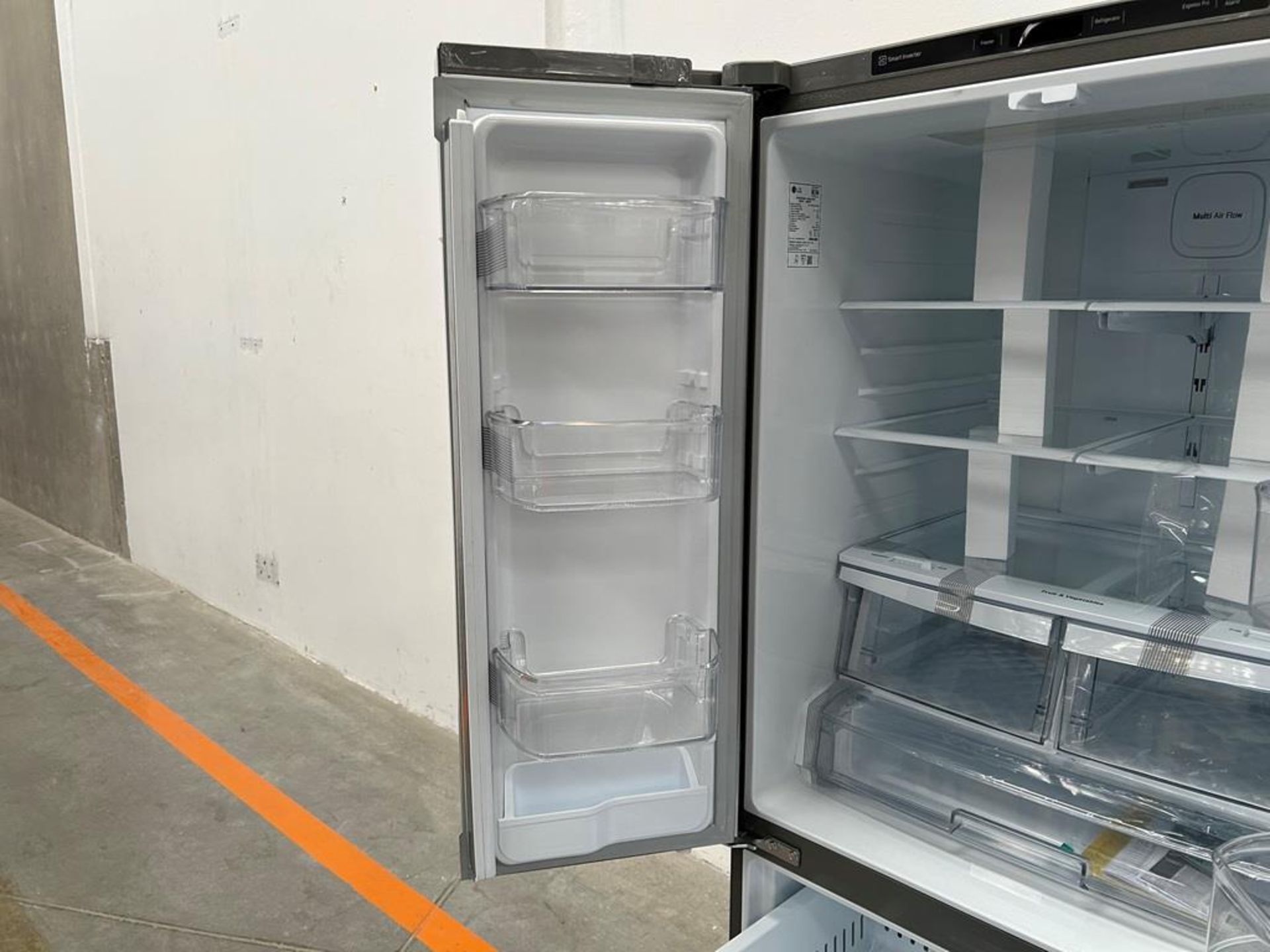 (NUEVO) Refrigerador Marca LG, Modelo GM22BIP, Serie 2C678, Color GRIS - Image 6 of 11
