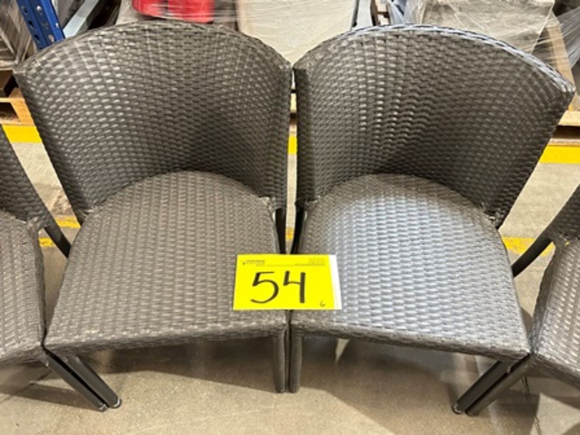 6 sillas de ratán respaldo curvo para exterior Color Café Medidas 55 cm x 62 cm x 74 cm (Equipo Usa - Image 7 of 10