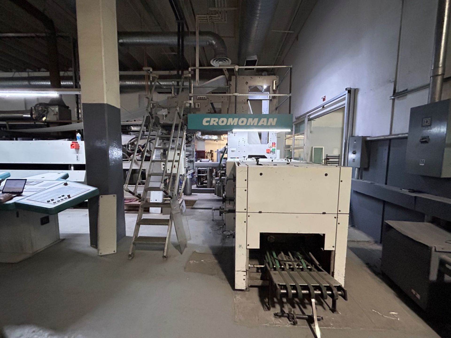 MAN ROLAND rotary printing machine, Model CROMOMAN 45, Serial No. 11163, Year 1999, 400V, Composed - Image 6 of 36