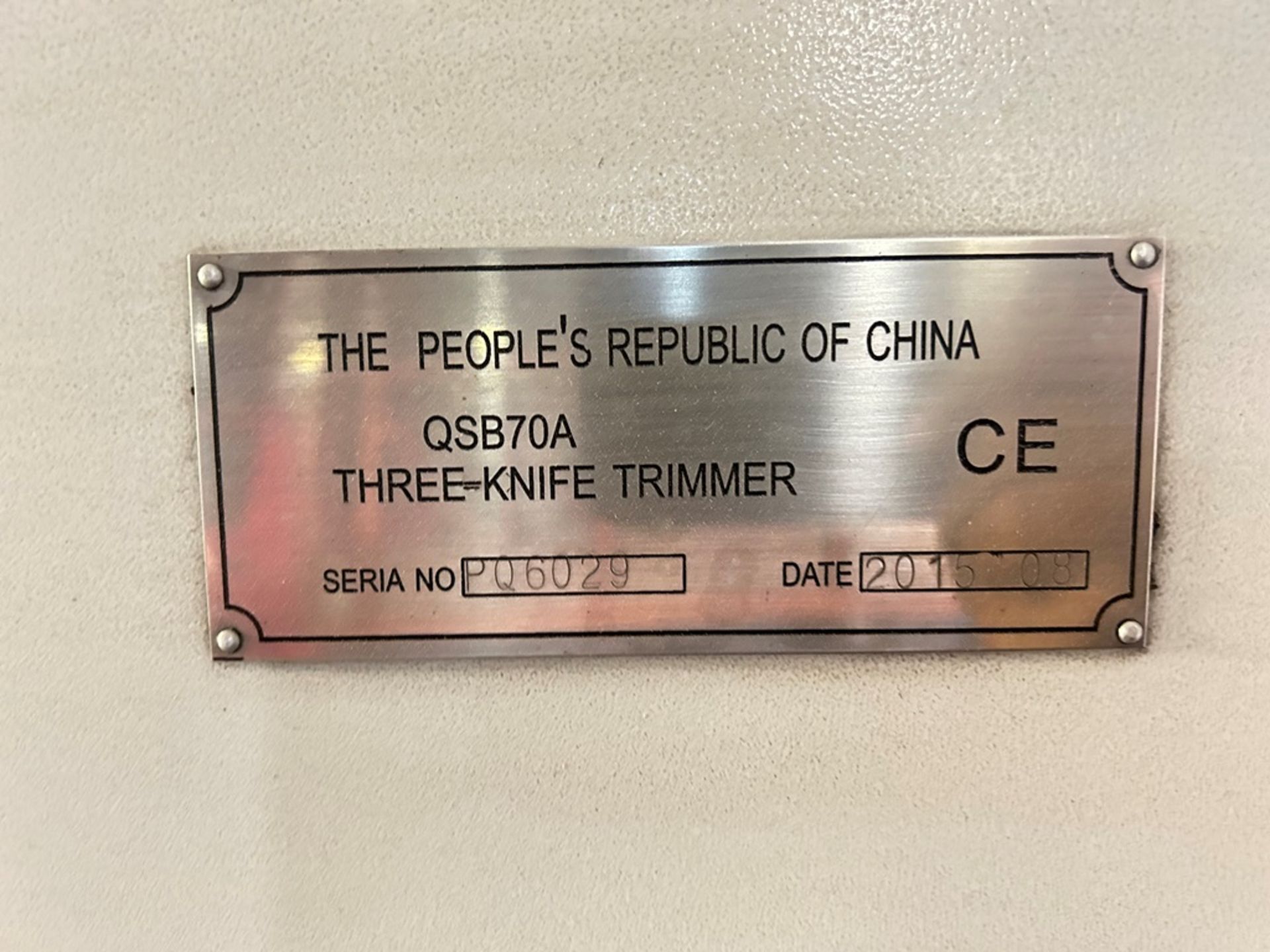 THE PEOPLE'S REPUBLIC OF CHINA Trilateral T Guillotine, Model QSB70A, Serial No. PQ6029, Year 2015 - Image 7 of 9