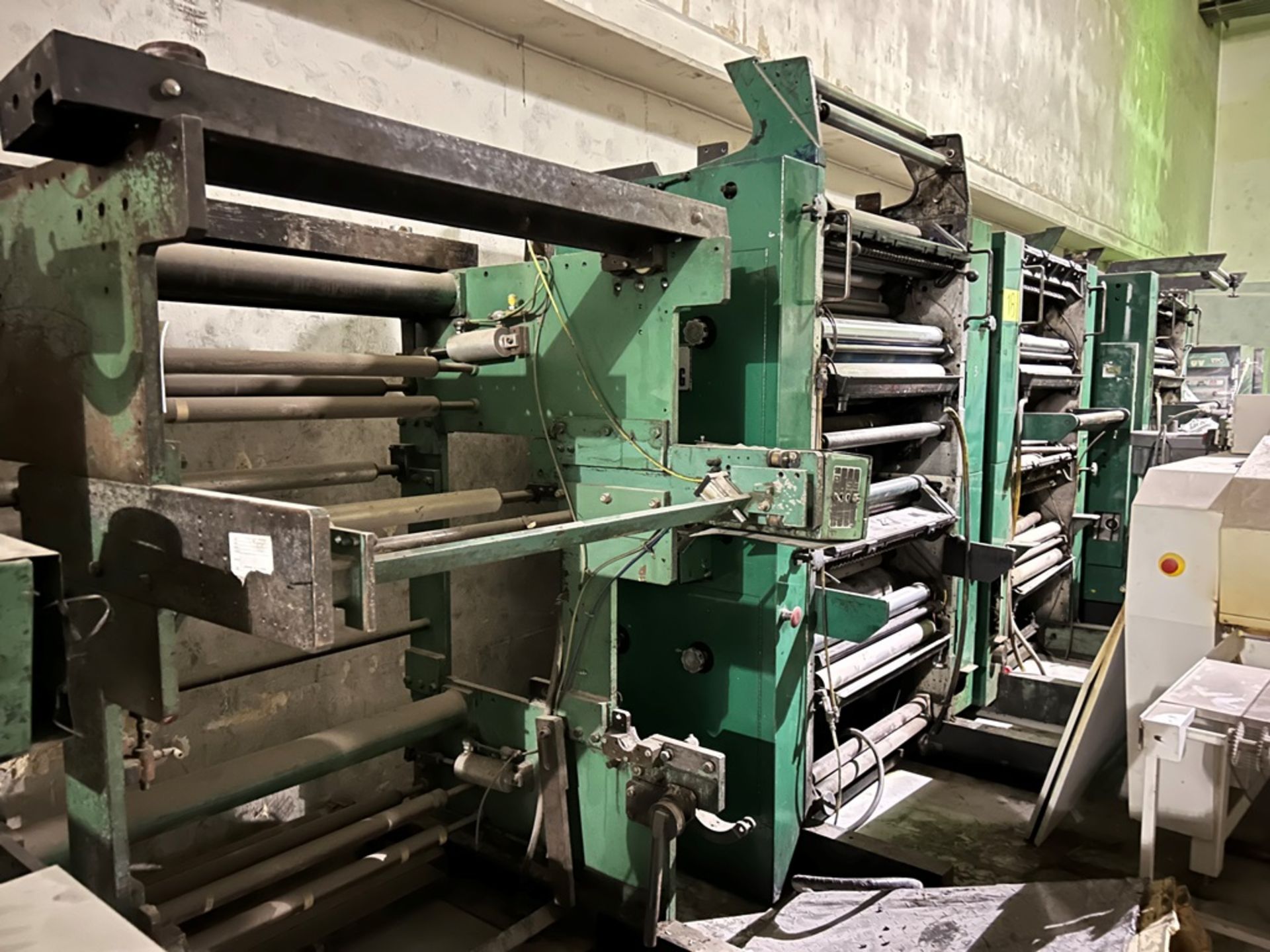 NEWS KING rotary printing machine, Model KING PRESS KJ8, Serial No. P2680-1.F21C2-9-89 CM-1000, Yea - Image 9 of 14