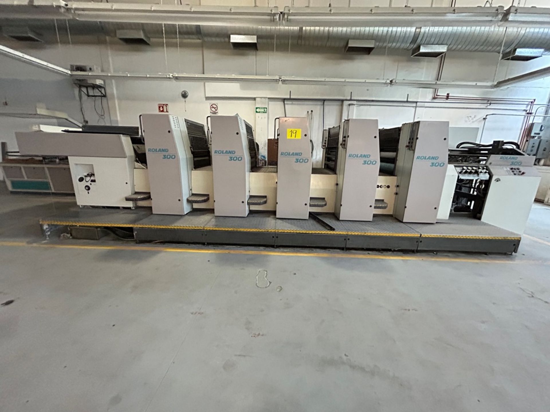 MAN ROLAND Printing Machine (Flatbed Press), Model R305 N 5/0 1/4, Serial No. 28605B, Year 2000, 22 - Image 4 of 16
