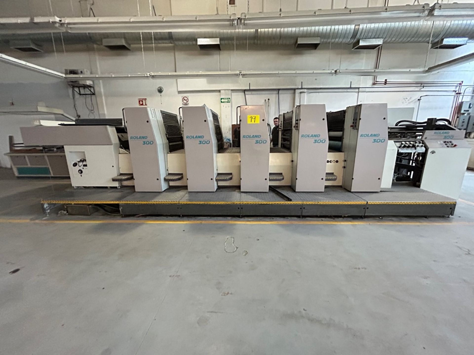 MAN ROLAND Printing Machine (Flatbed Press), Model R305 N 5/0 1/4, Serial No. 28605B, Year 2000, 22 - Image 3 of 16