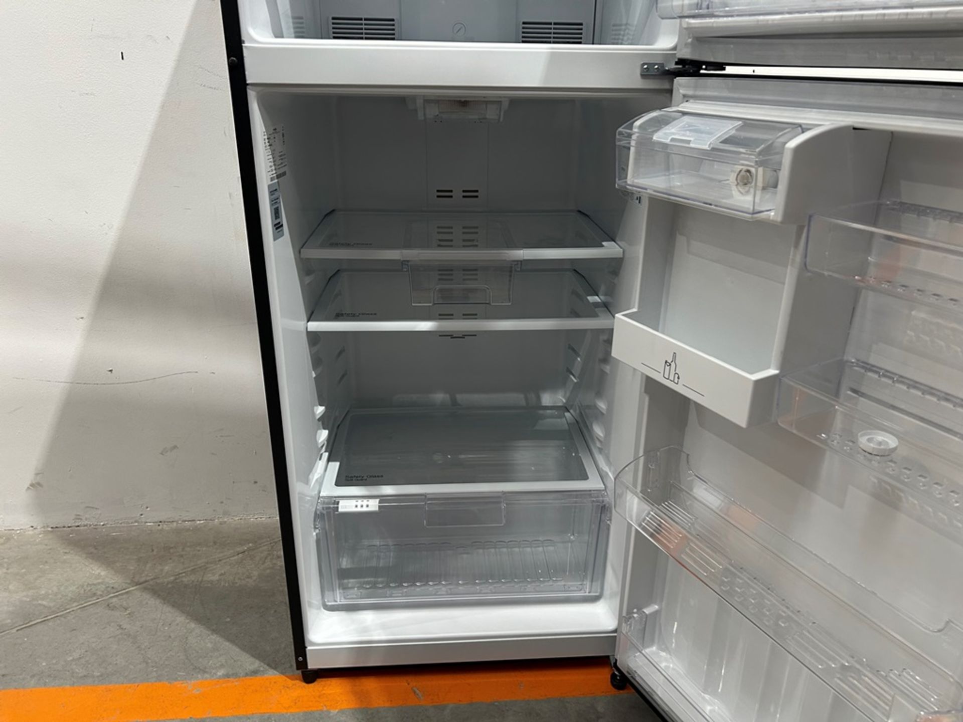 Refrigerador con dispensador de agua Marca MABE, Modelo RMS510IAMRP, Serie 06841, Color NEGRO - Image 5 of 12