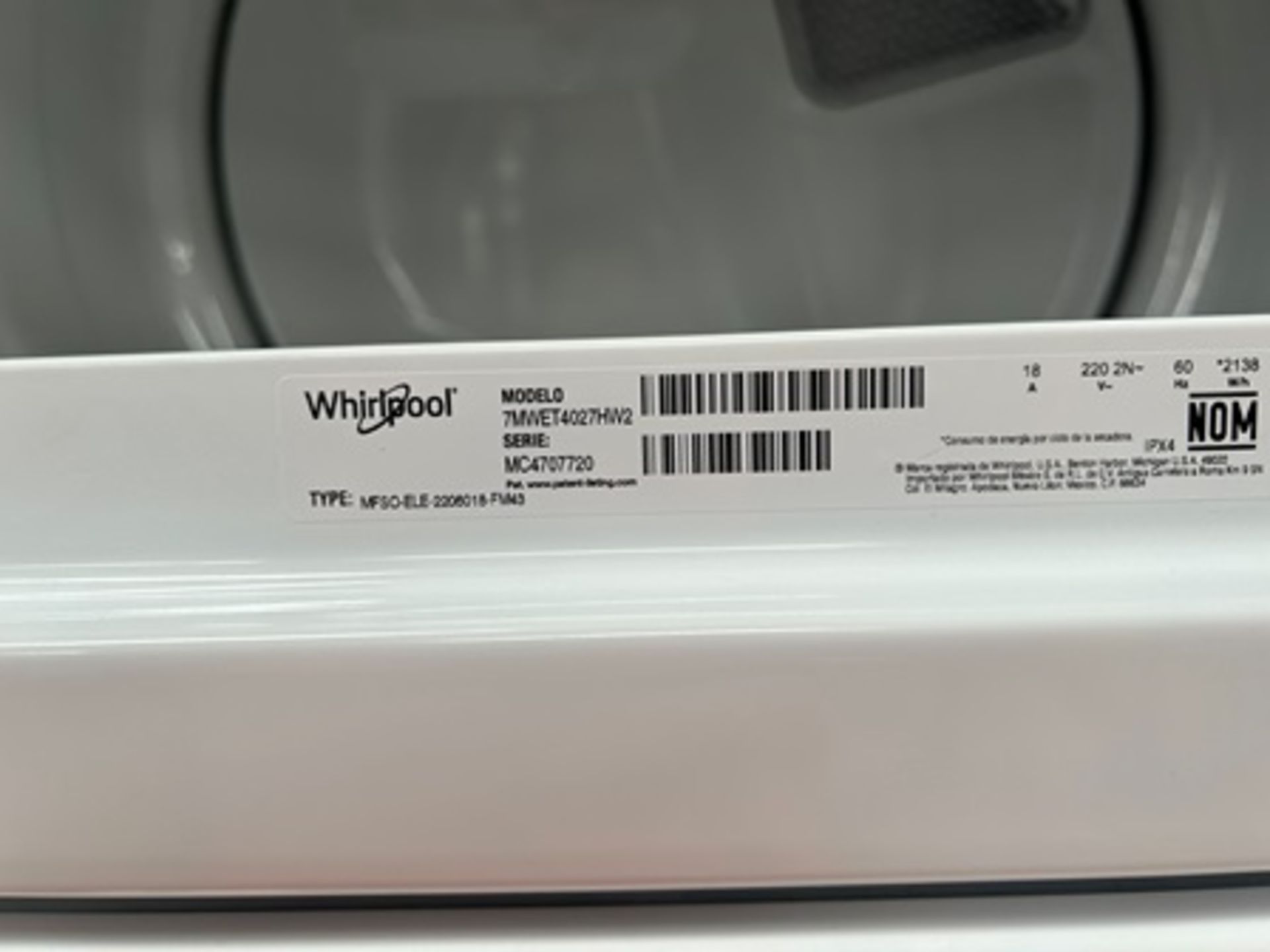 Centro de Lavado Marca WHIRLPOOL, Modelo 7MWET4027HW2, Serie 707720, Color BLANCO (Equipo de devolu - Image 7 of 9