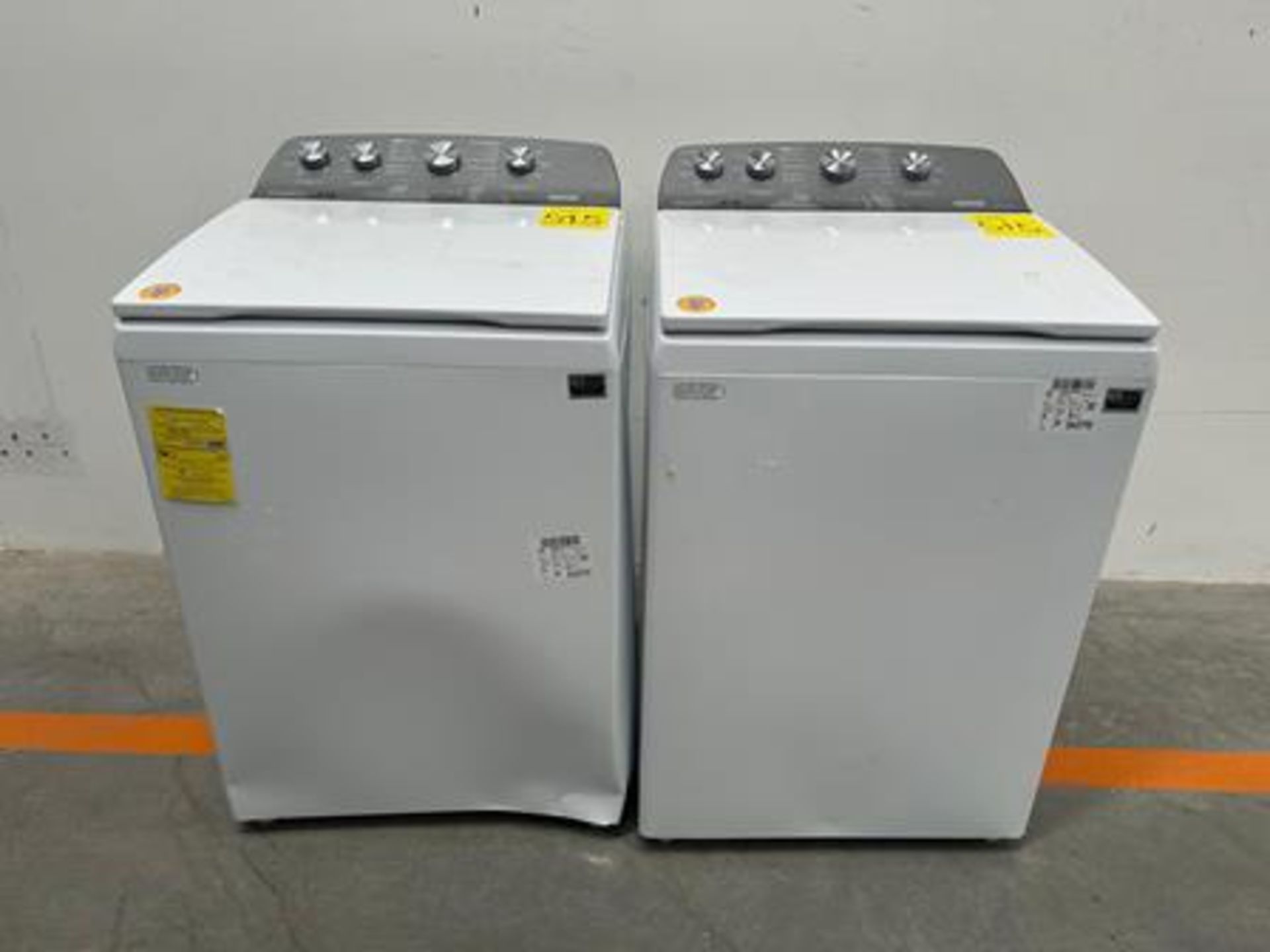 Lote de 2 lavadoras, Contiene: 1 lavadora de 20 Kg Marca WHIRLPOOL, Modelo 8MWTW2024WLG0, Serie 909