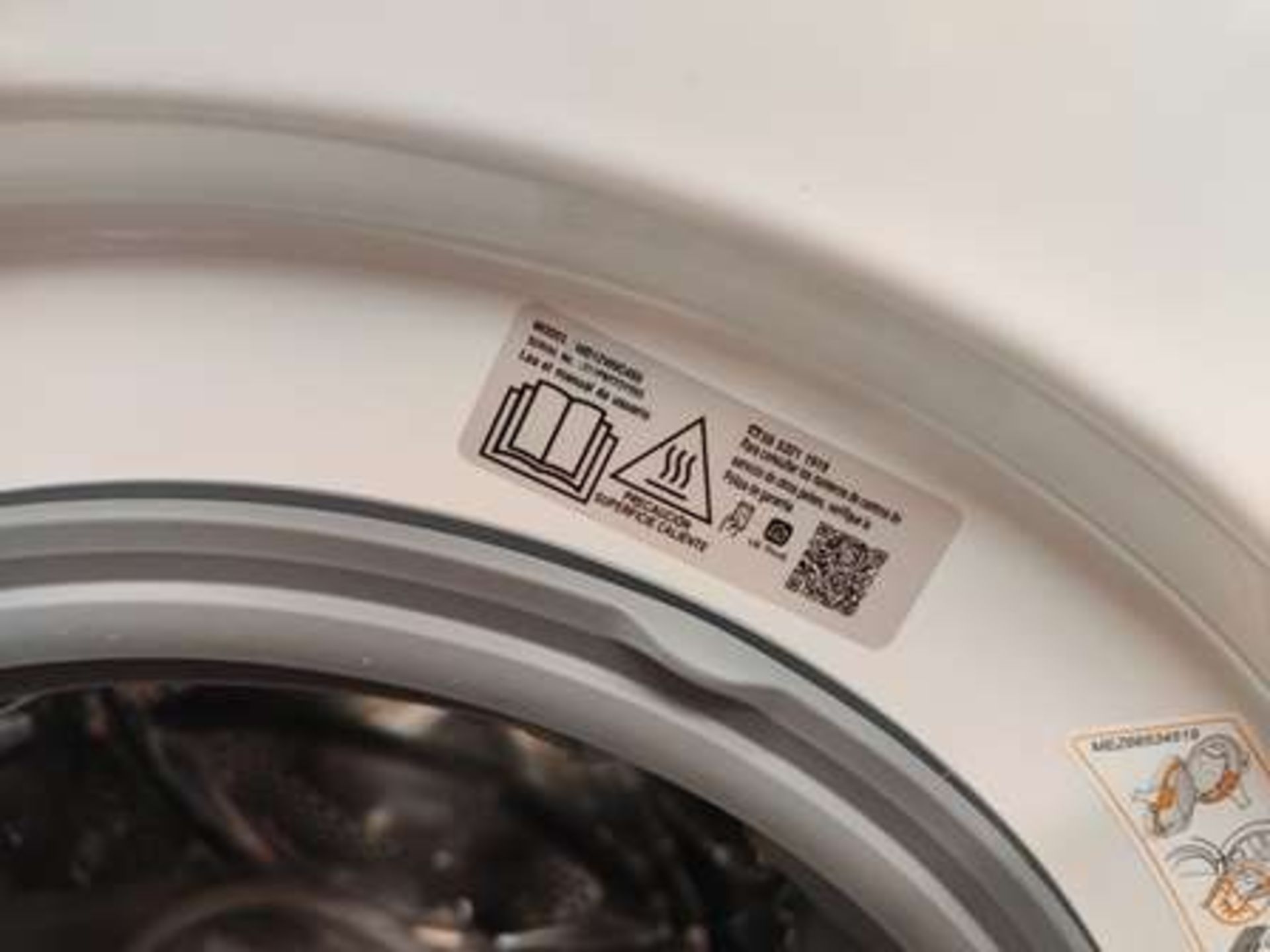 Lote de Lavadora y Lavasecadora, Contiene: 1 Lavadora de 16 Kg Marca WHIRLPOOL, Modelo 8MWTW1612MJQ - Image 9 of 10