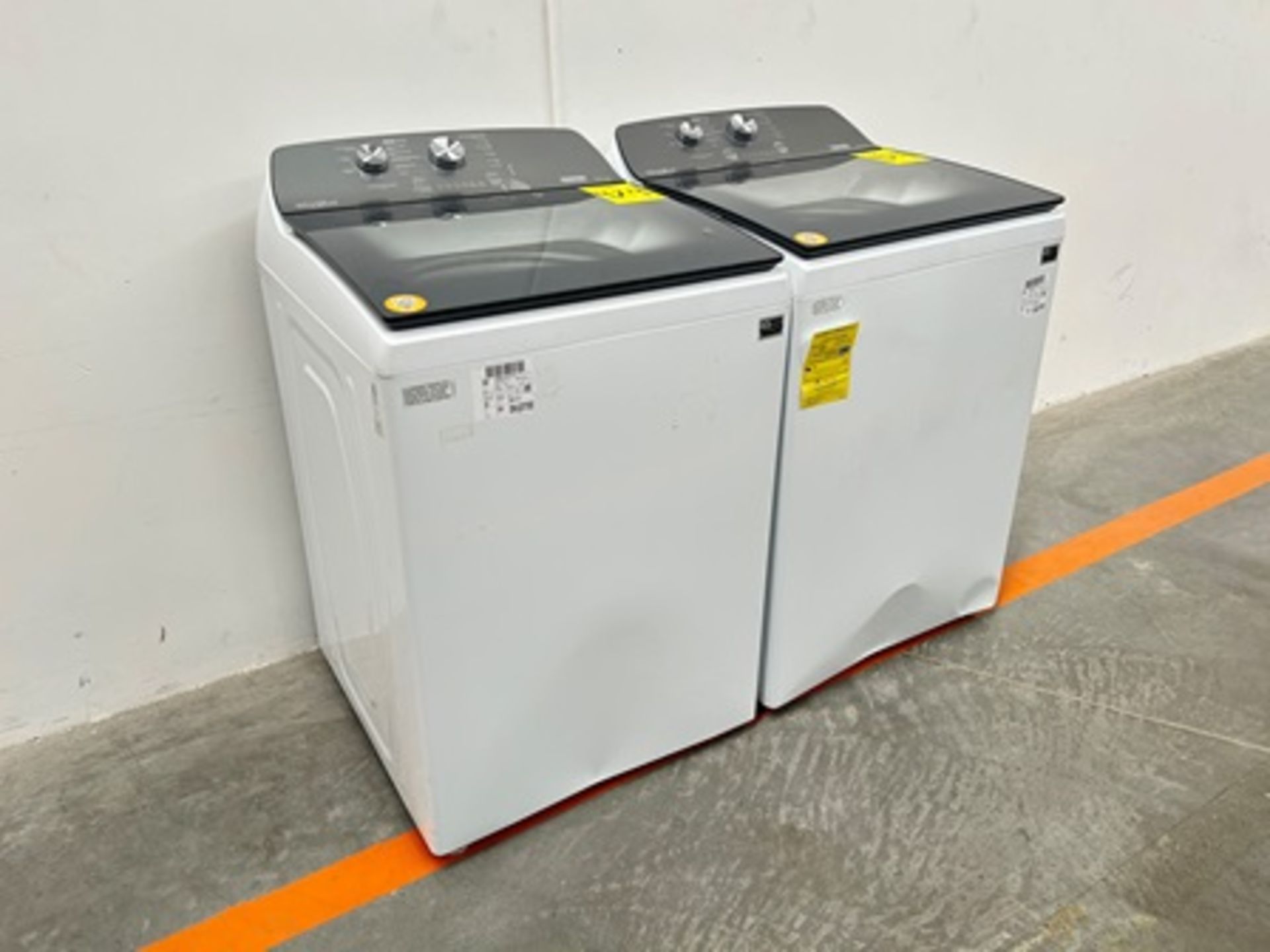 Lote de 2 lavadoras contiene: 1 Lavadora de 18 KG Marca WHILRPOOL, Modelo 8MWTW1812WPM0, Serie 3647 - Bild 3 aus 10