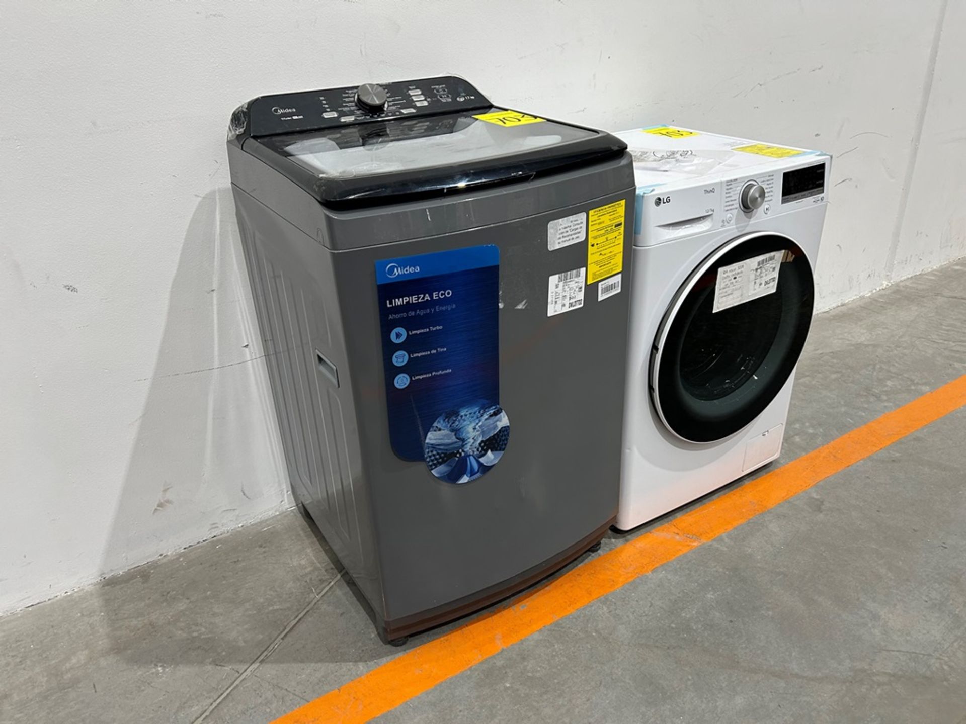 Lote de 2 lavadoras contiene: 1 Lavadora de 17 KG, Marca MIDEA, Modelo M1920901, Serie D00534, Colo - Image 3 of 10