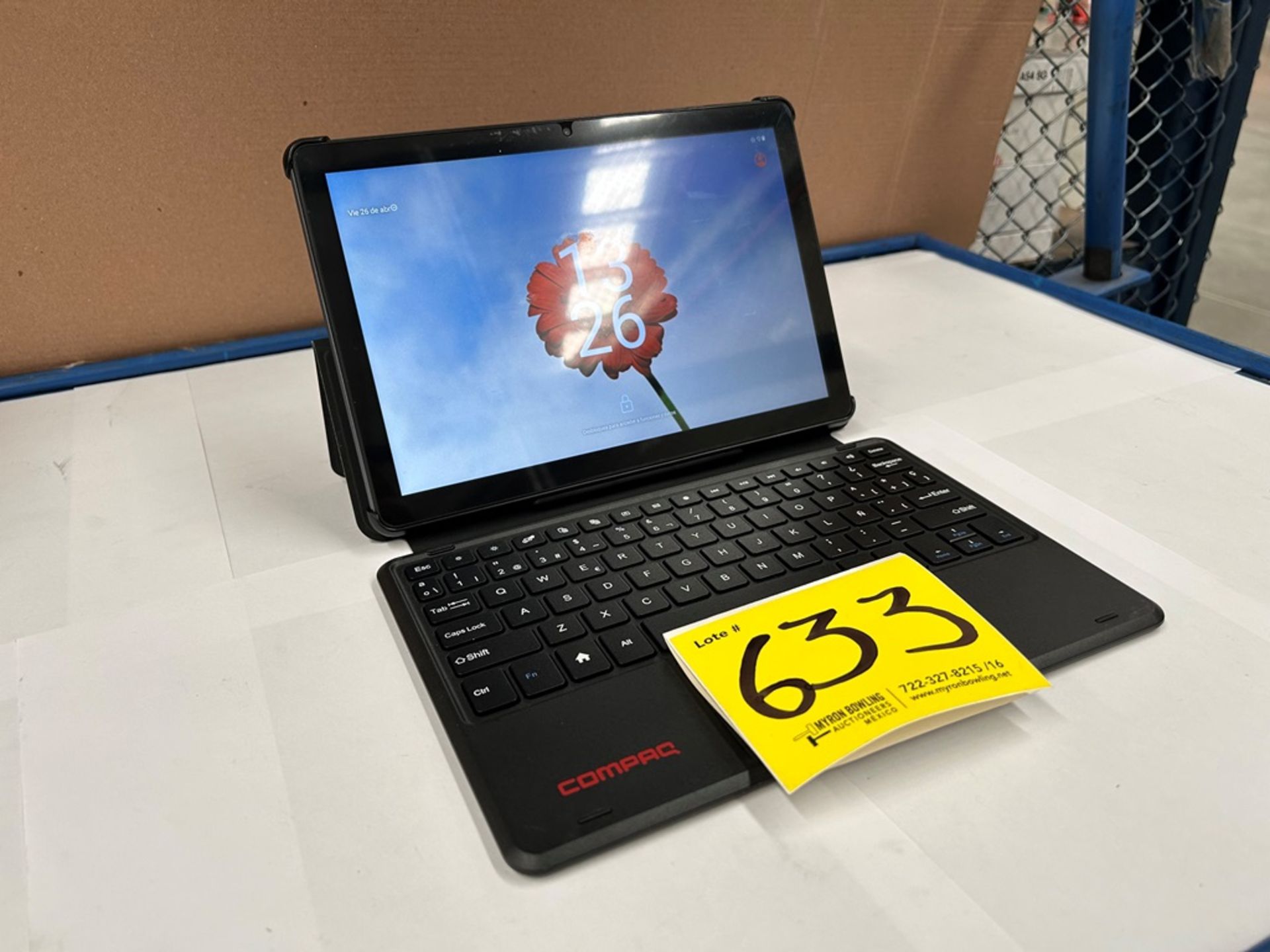 Tablet con teclado Marca COMPAQ, Modelo QTAB 10.1, 64 GB de almacenamiento, RAM de 4 GB (Equipo de - Image 3 of 8