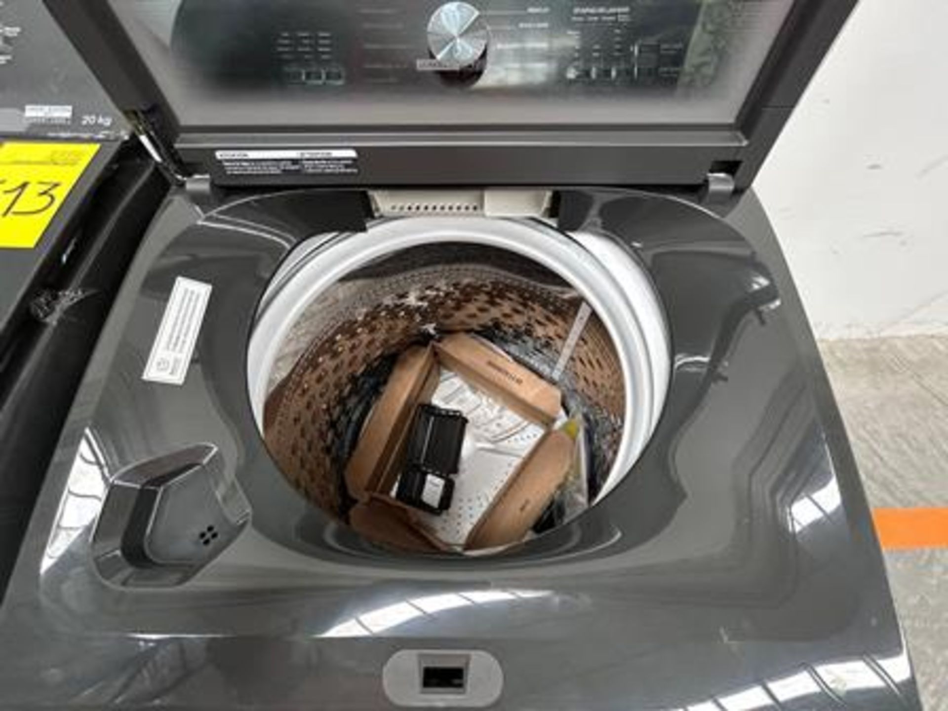 Lote de 2 lavadoras, Contiene: 1 lavadora de 20 Kg Marca WHIRLPOOL, Modelo 8MWTW2023WPM0, Serie 783 - Image 5 of 10