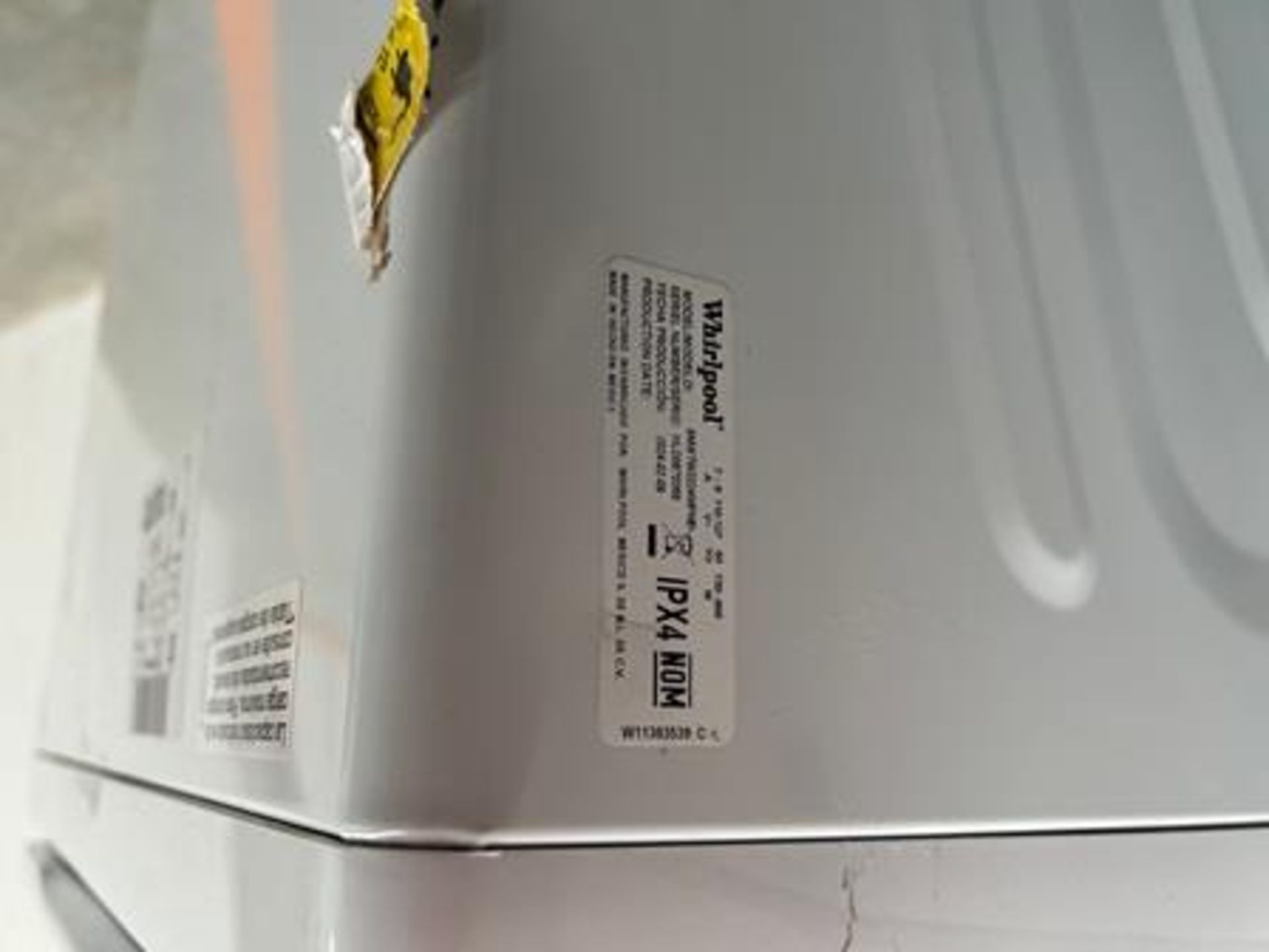 Lote de 2 lavadoras contiene: 1 Lavadora de 22 KG Marca WHIRPOOL, Modelo 8MWTW2224MPM0, Serie 67038 - Image 8 of 10