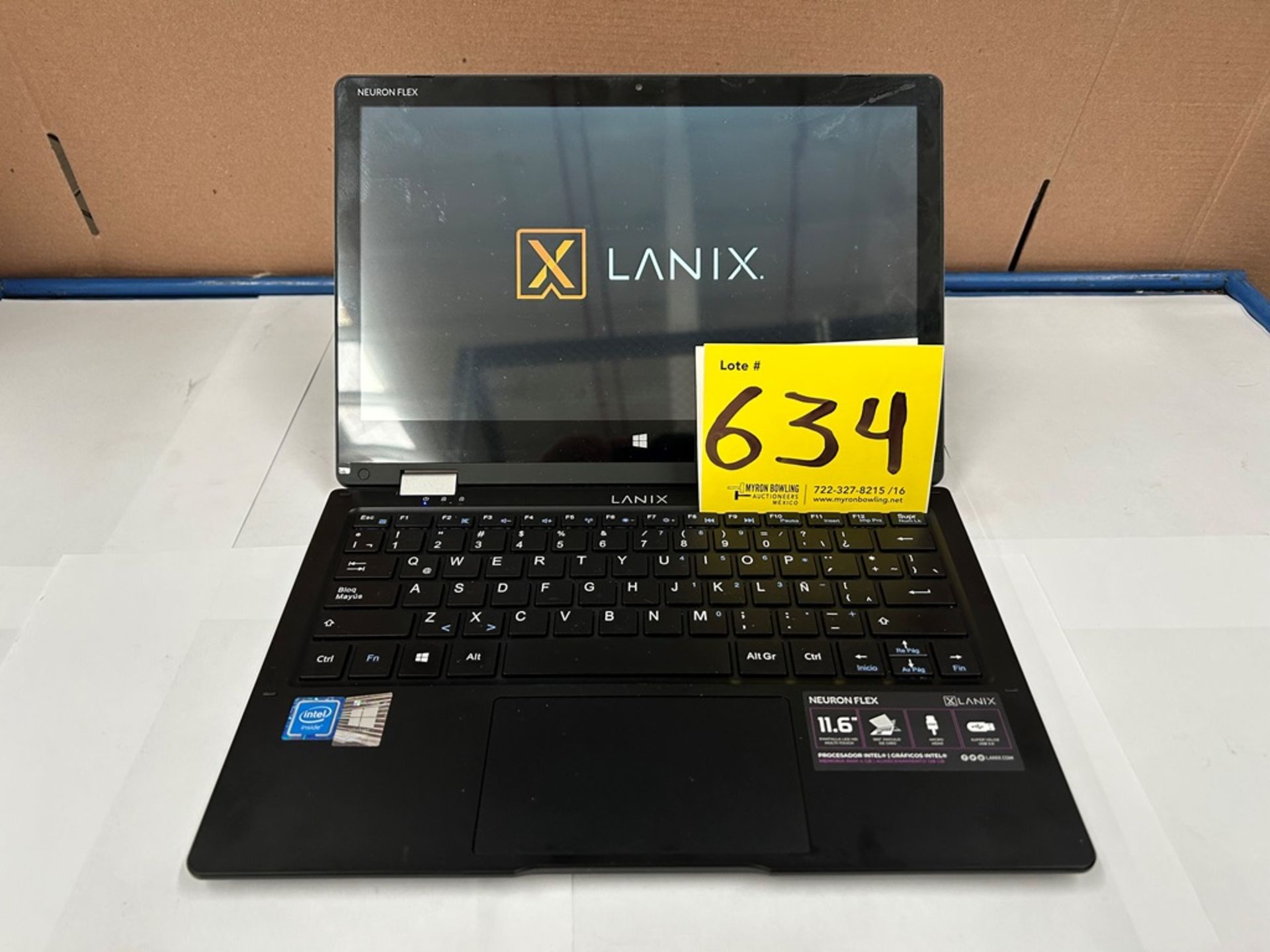 Laptop Marca LANIX, Modelo NEURONFLEX, con capacidad de 128 GB de almacenamiento, 4 GB de RAM (Equi