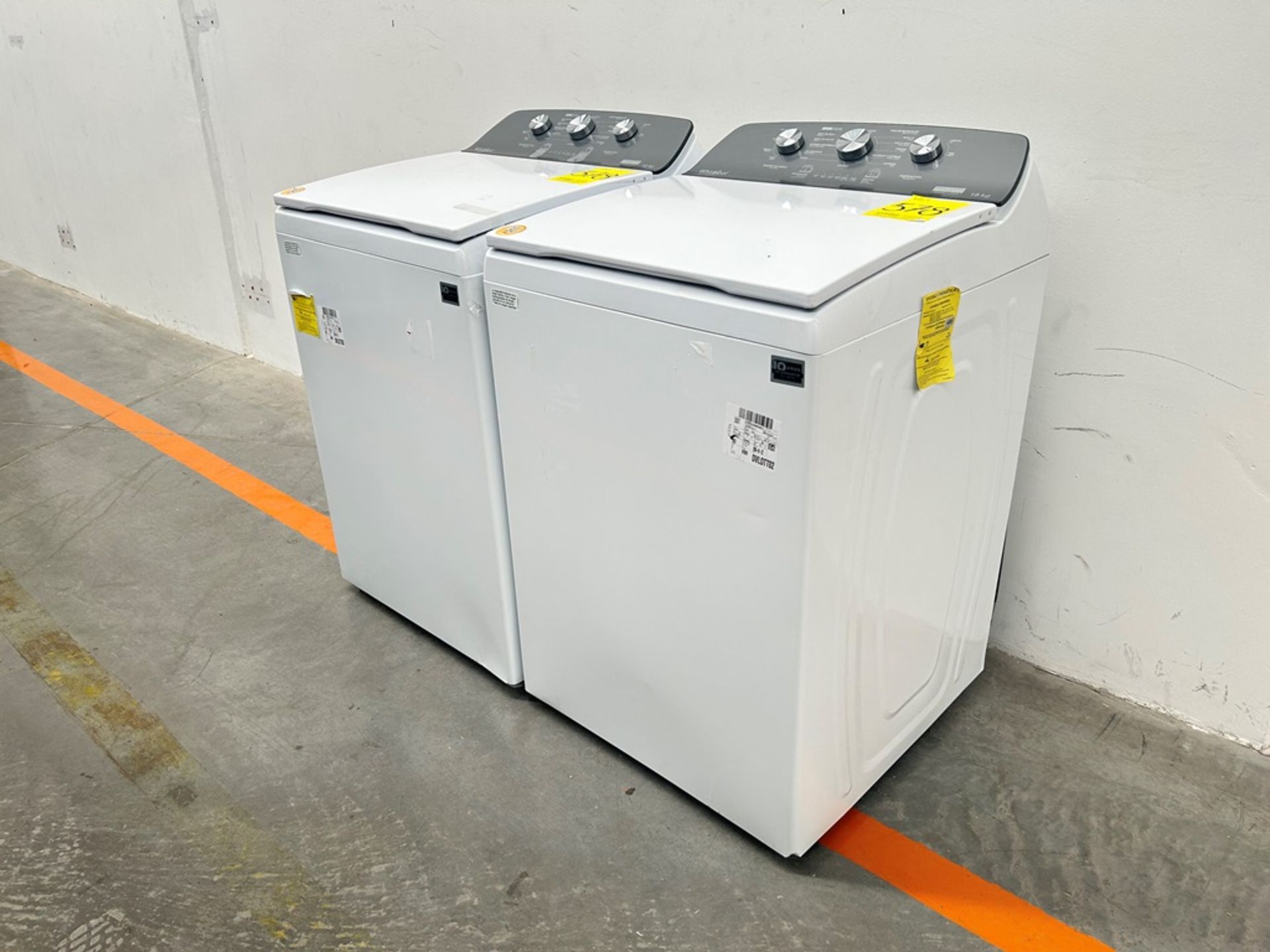 Lote de 2 lavadoras contiene: 1 Lavadora de 18 KG Marca WHIRLPOOL, Modelo 8MWTW1813MJM1 - Image 3 of 10