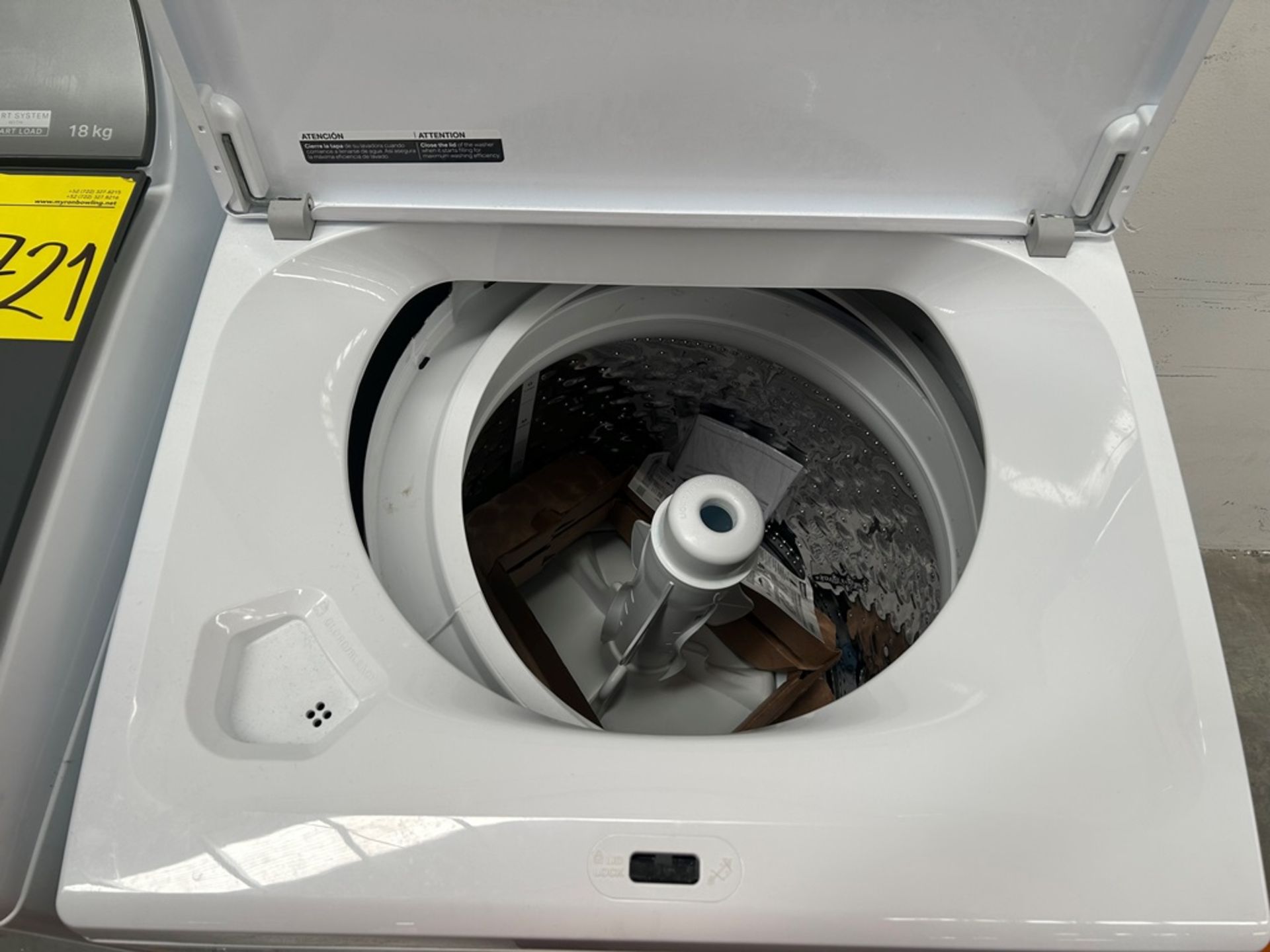 Lote de 2 lavadoras contiene: 1 Lavadora de 18 KG, Marca WHIRPOOL, Modelo 8MWTW1812WPM0, Serie 4664 - Image 5 of 11