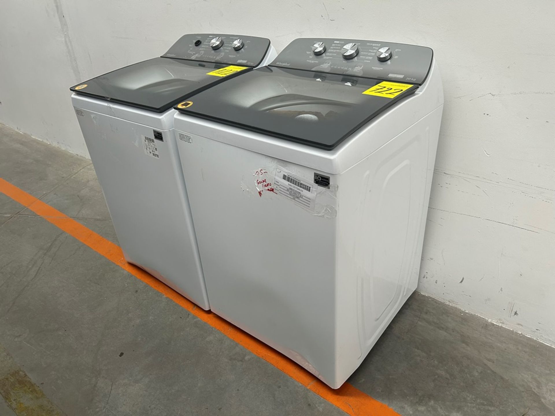 Lote de 2 lavadoras contiene: 1 Lavadora de 20 KG, Marca WHIRPOOL, Modelo 8MWTW2023WPM0, Serie 8270 - Image 2 of 11