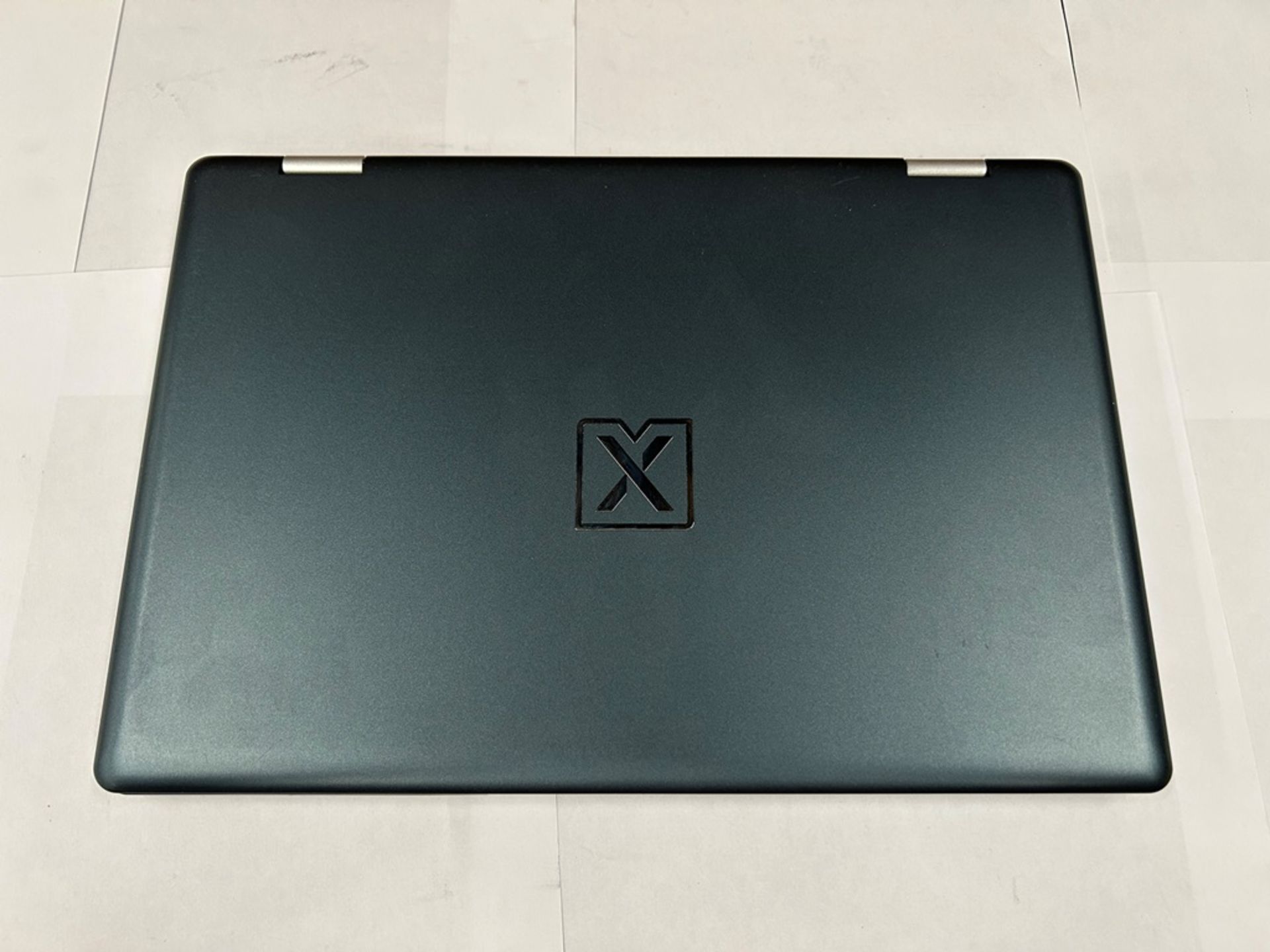 Laptop Marca LANIX, Modelo NEURONFLEX, con capacidad de 128 GB de almacenamiento, 4 GB de RAM (Equi - Image 5 of 8