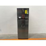 Refrigerador con dispensador de agua Marca LG, Modelo GT32WDC, Serie 1U724, Color GRIS (Favor de in