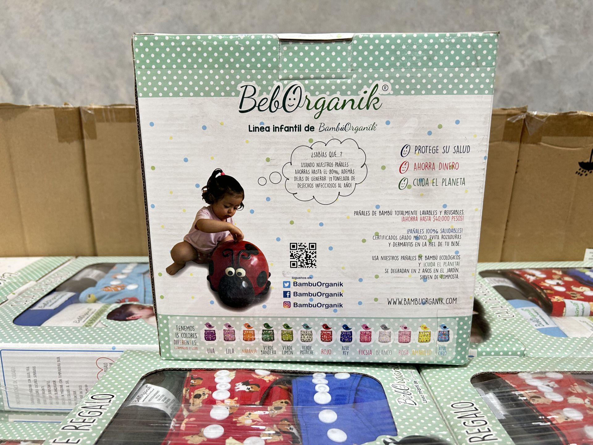 10 Cajas de regalo de pañales de tela, Marca Bambú Organik, para niño, modelo Cachorritos - Image 8 of 16
