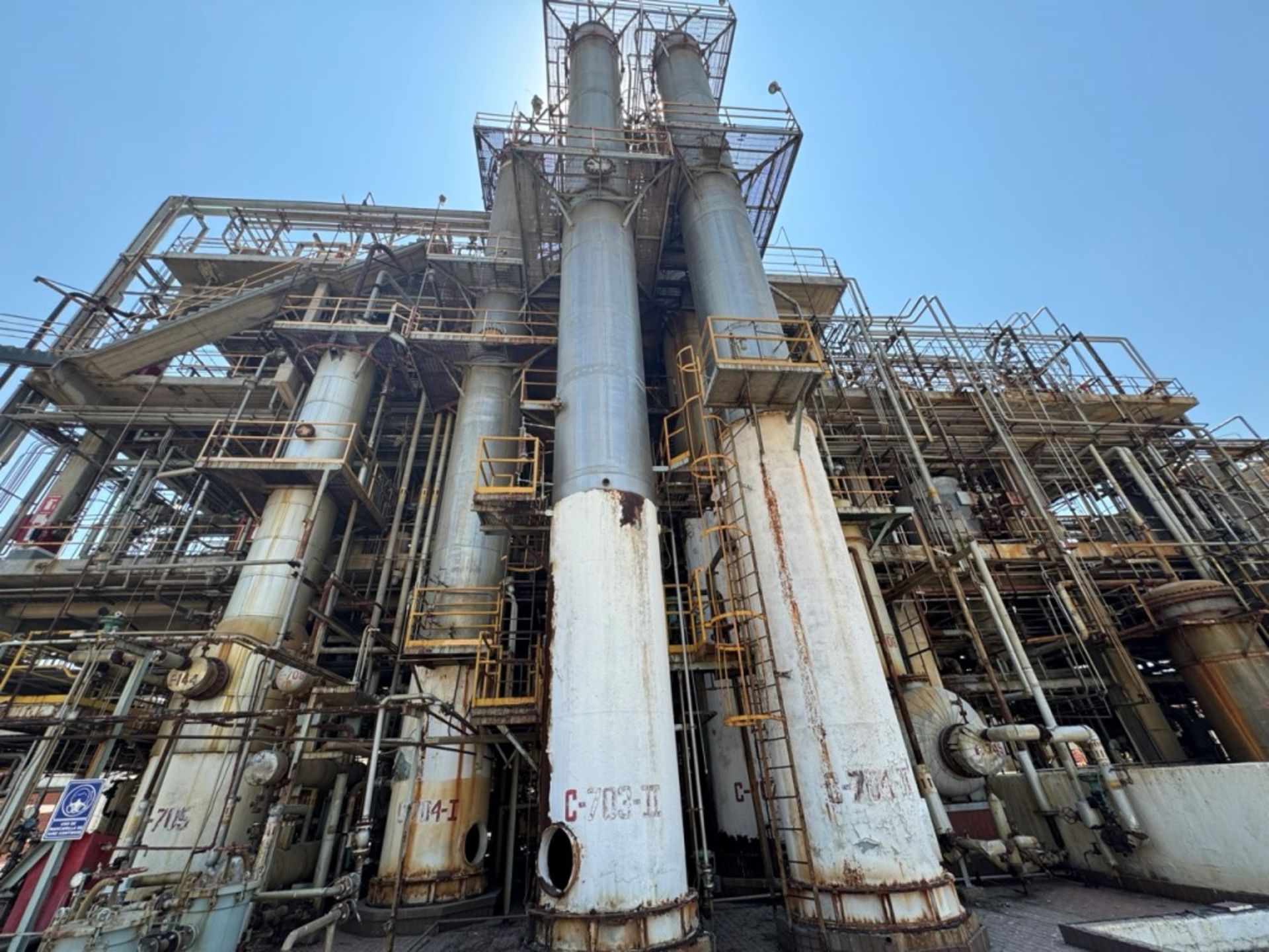 Complete industrial plant for chemical process, with capacity to produce 85,000 tons/year of Caprol - Image 37 of 86
