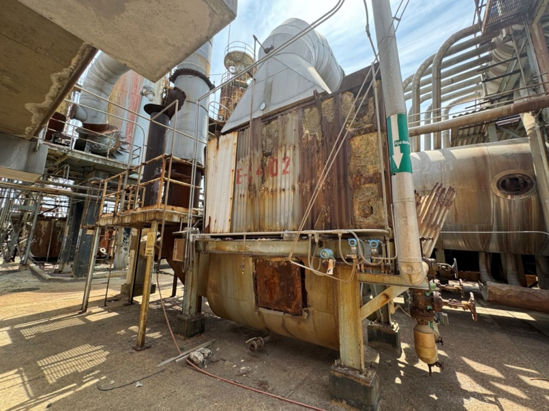 Complete industrial plant for chemical process of obtaining BISULPHITE The equipment included in t - Image 72 of 90