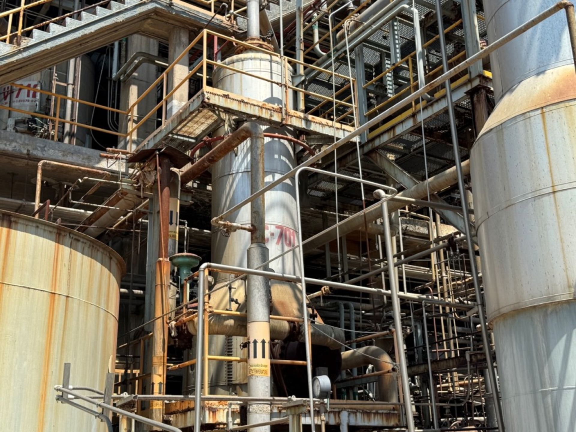 Complete industrial plant for chemical process, with capacity to produce 85,000 tons/year of Caprol - Image 25 of 86