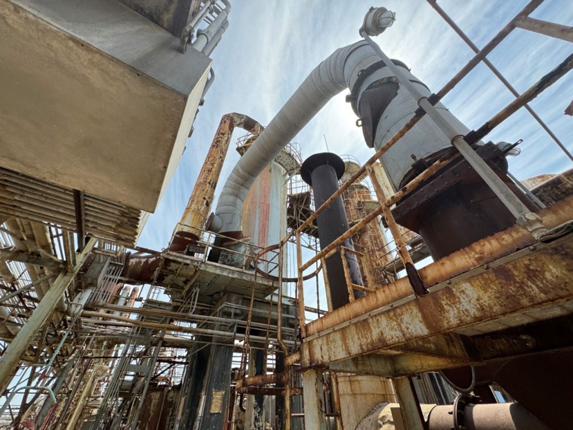 Complete industrial plant for chemical process of obtaining BISULPHITE The equipment included in t - Image 88 of 90