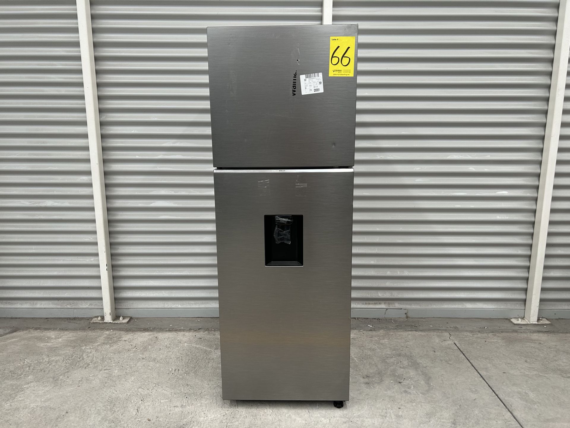 Refrigerador con dispensador de agua Marca SAMSUNG, Modelo RT31DG5224S9, Serie 00320K, Color GRIS (