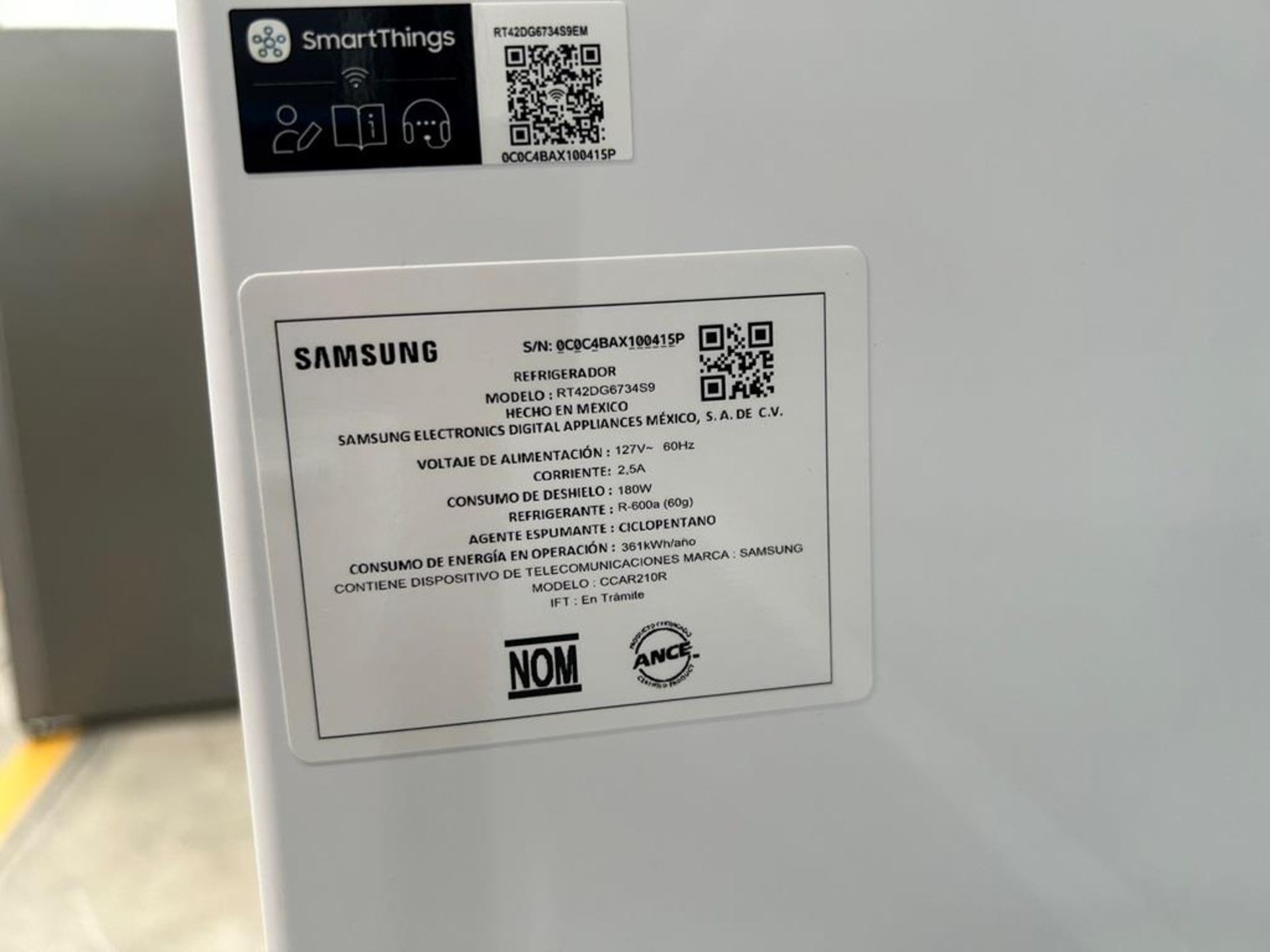 Refrigerador con dispensador de agua Marca SAMSUNG, Modelo RT42DG6734S9, Serie 0415P, Color GRIS (E - Image 9 of 11