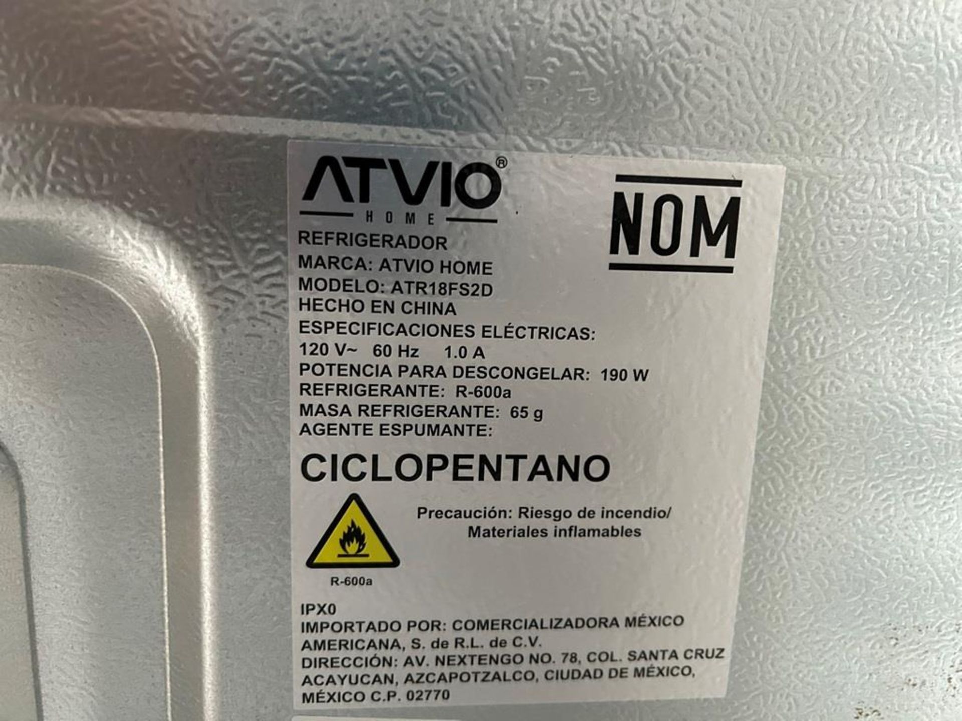 Refrigerador Marca ATVIO, Modelo ATR18FS2D, Serie 01504, Color GRIS (Equipo de devolución) - Image 9 of 11