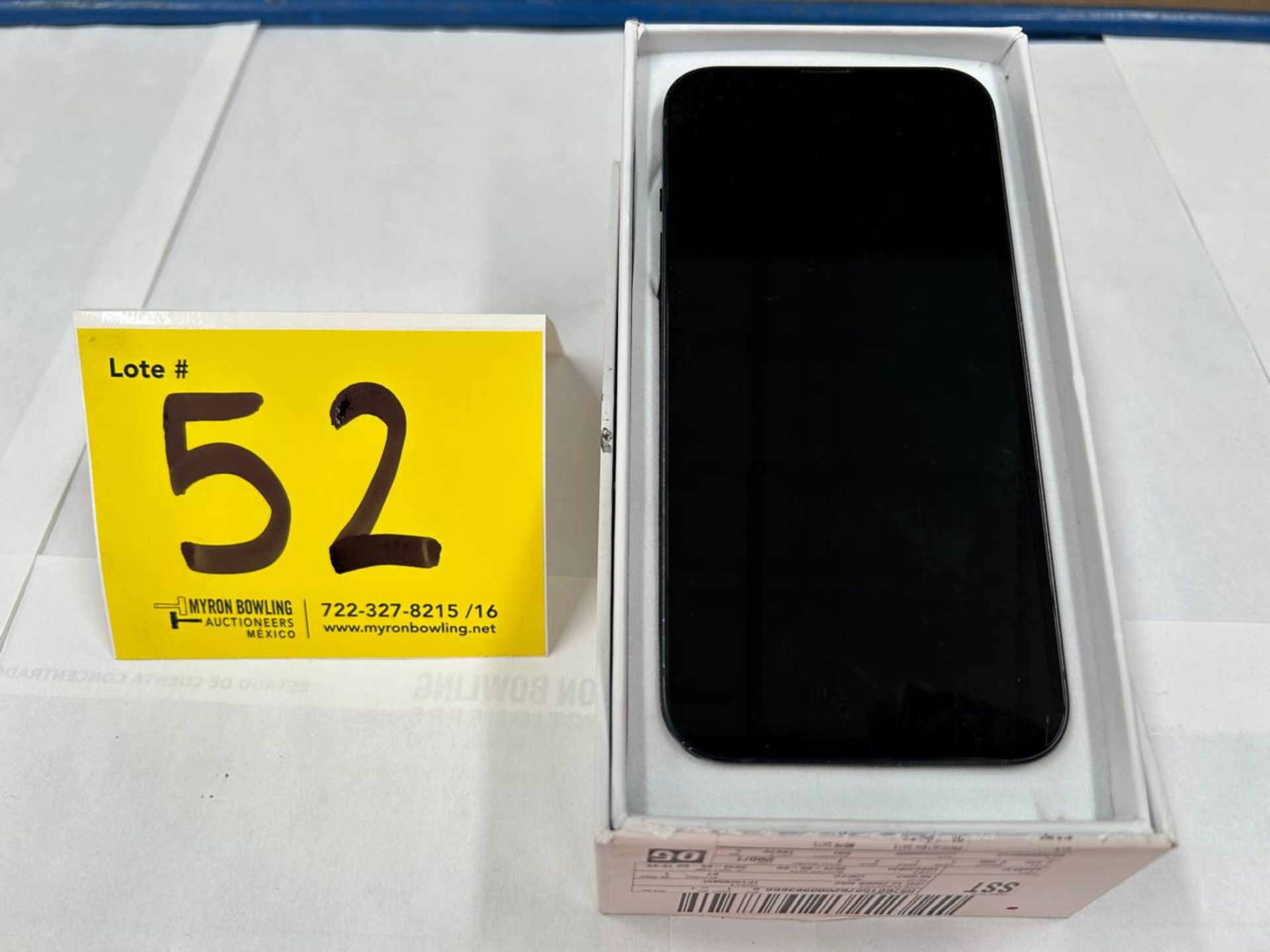 Celular Marca APPLE, Modelo iPhone 13, con capacidad de 256 GB, Color NEGRO (IMEI 352180444757557) - Image 2 of 4